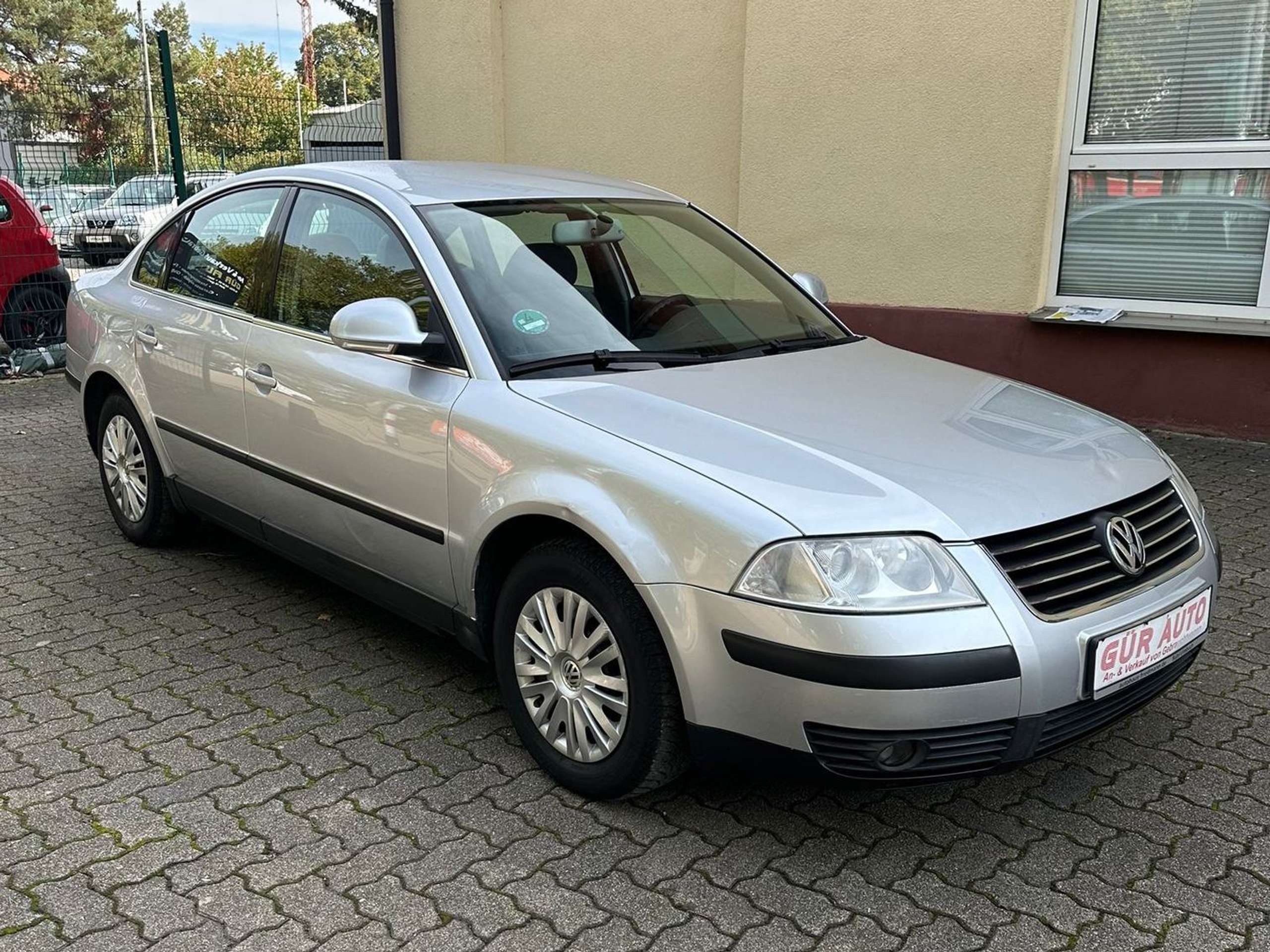 Volkswagen - Passat