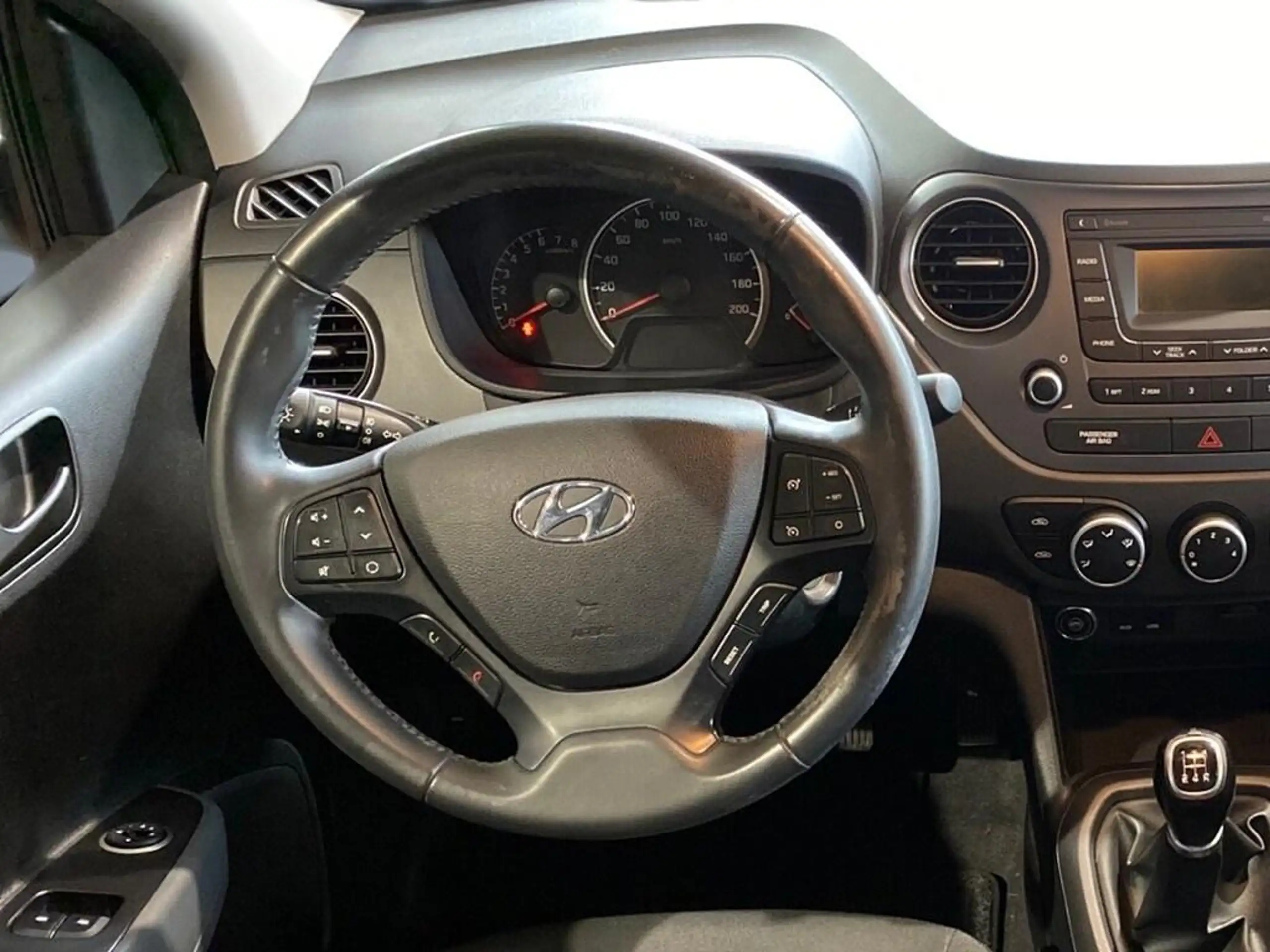 Hyundai - i10