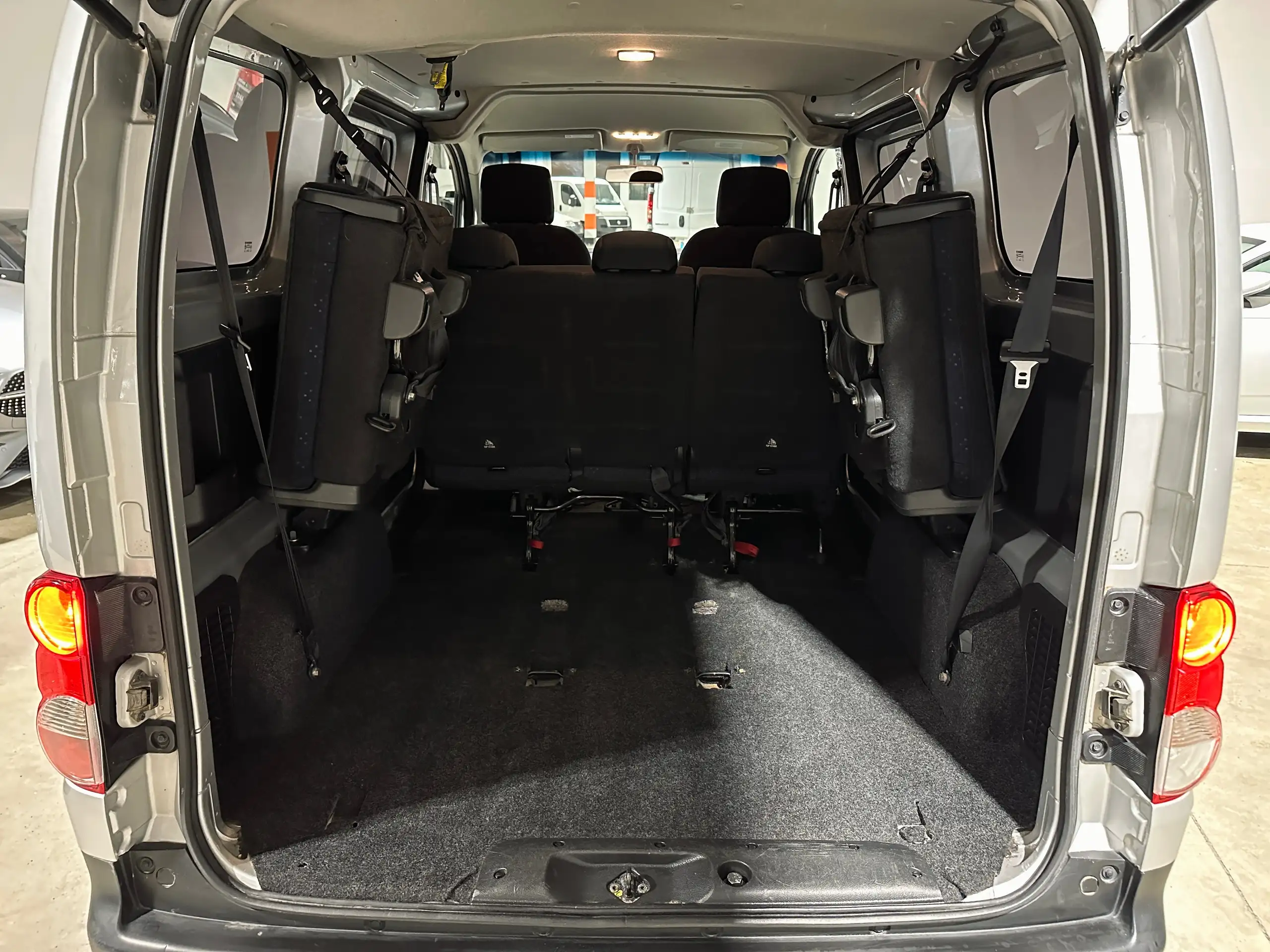 Nissan - NV200