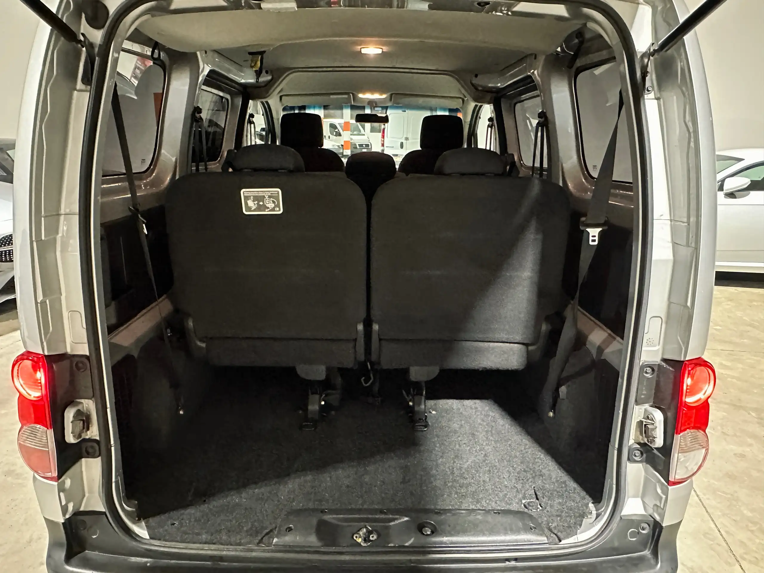 Nissan - NV200