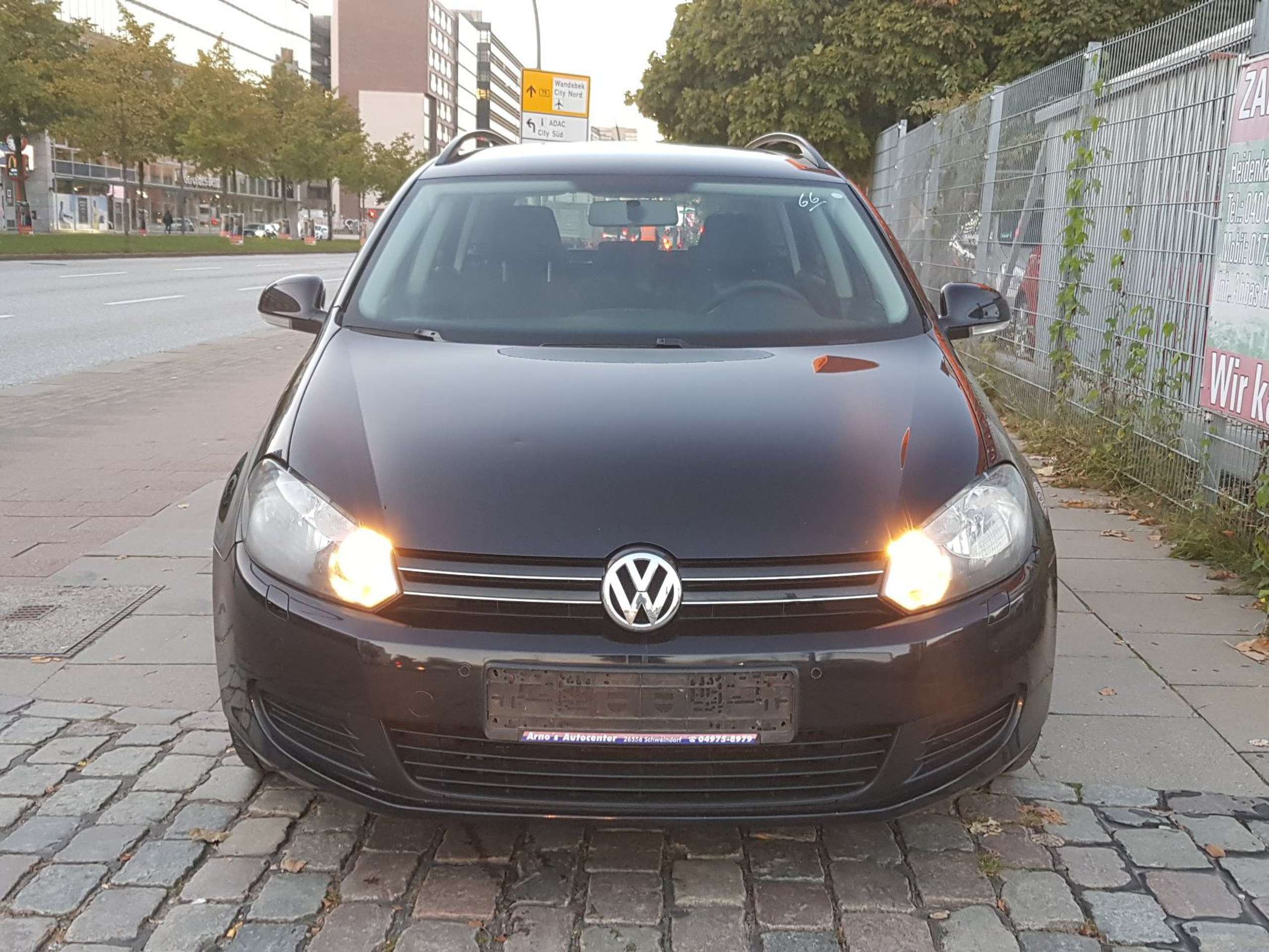 Volkswagen - Golf Variant