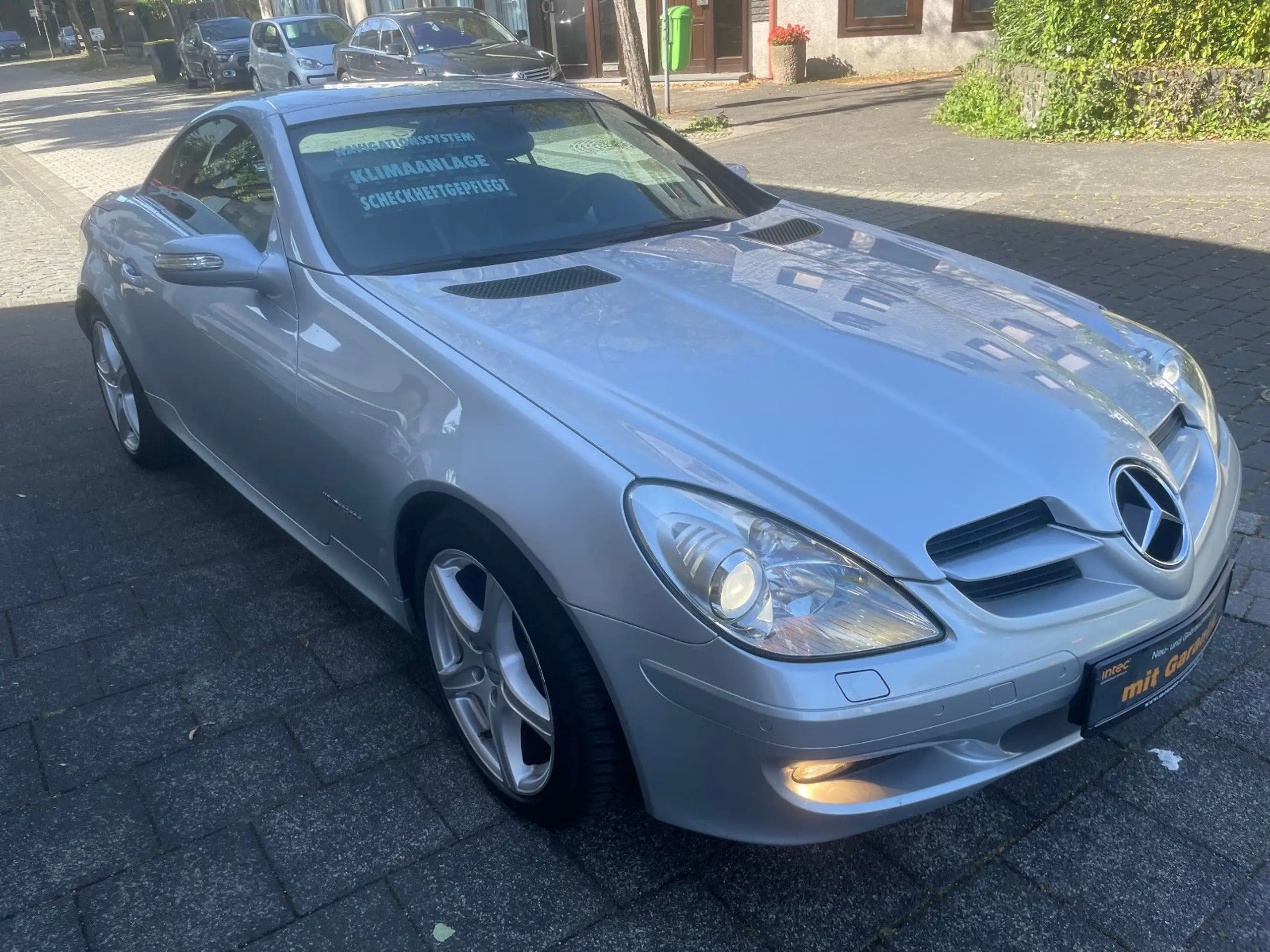 Mercedes-Benz - SLK 200