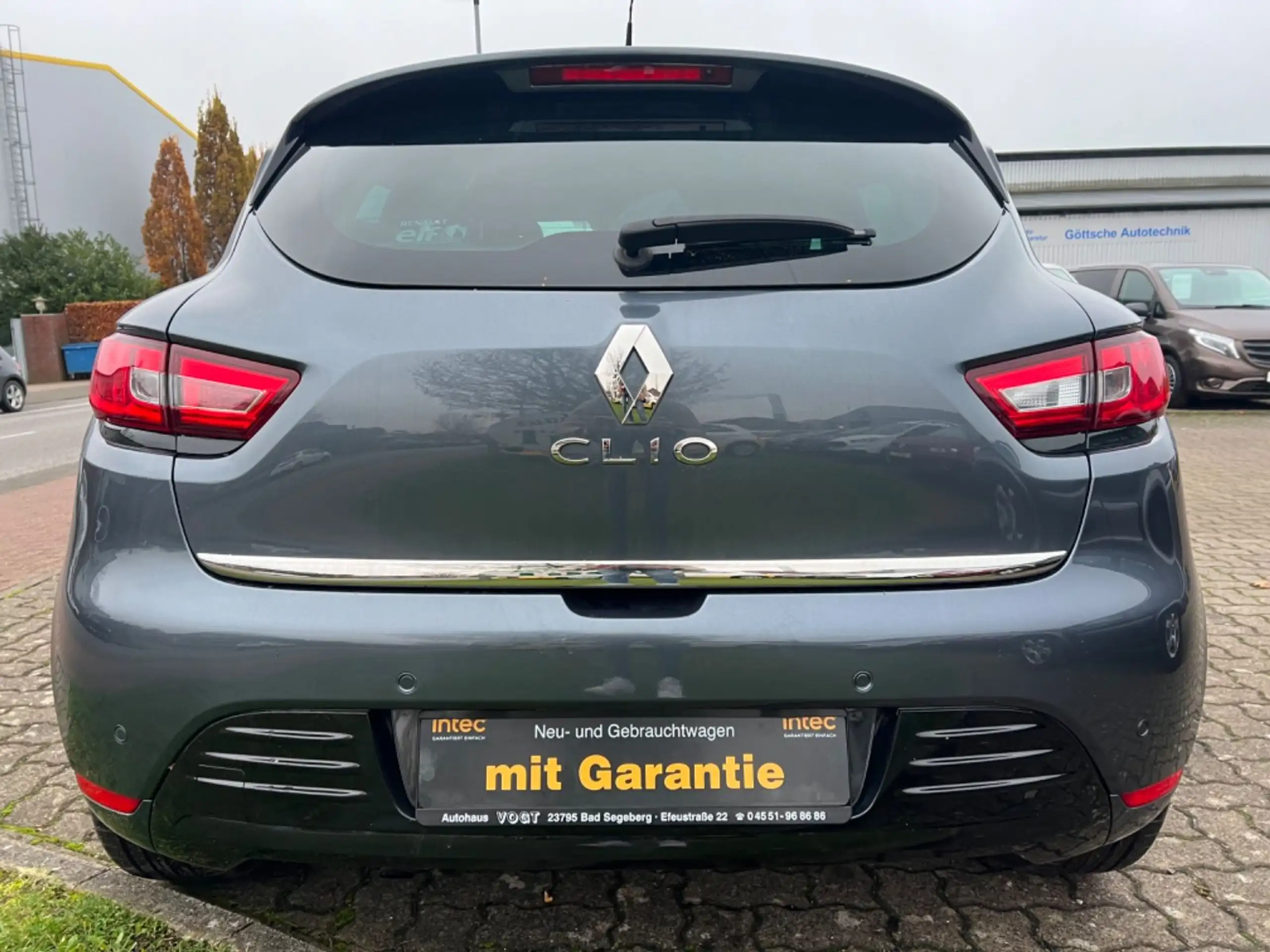 Renault - Clio