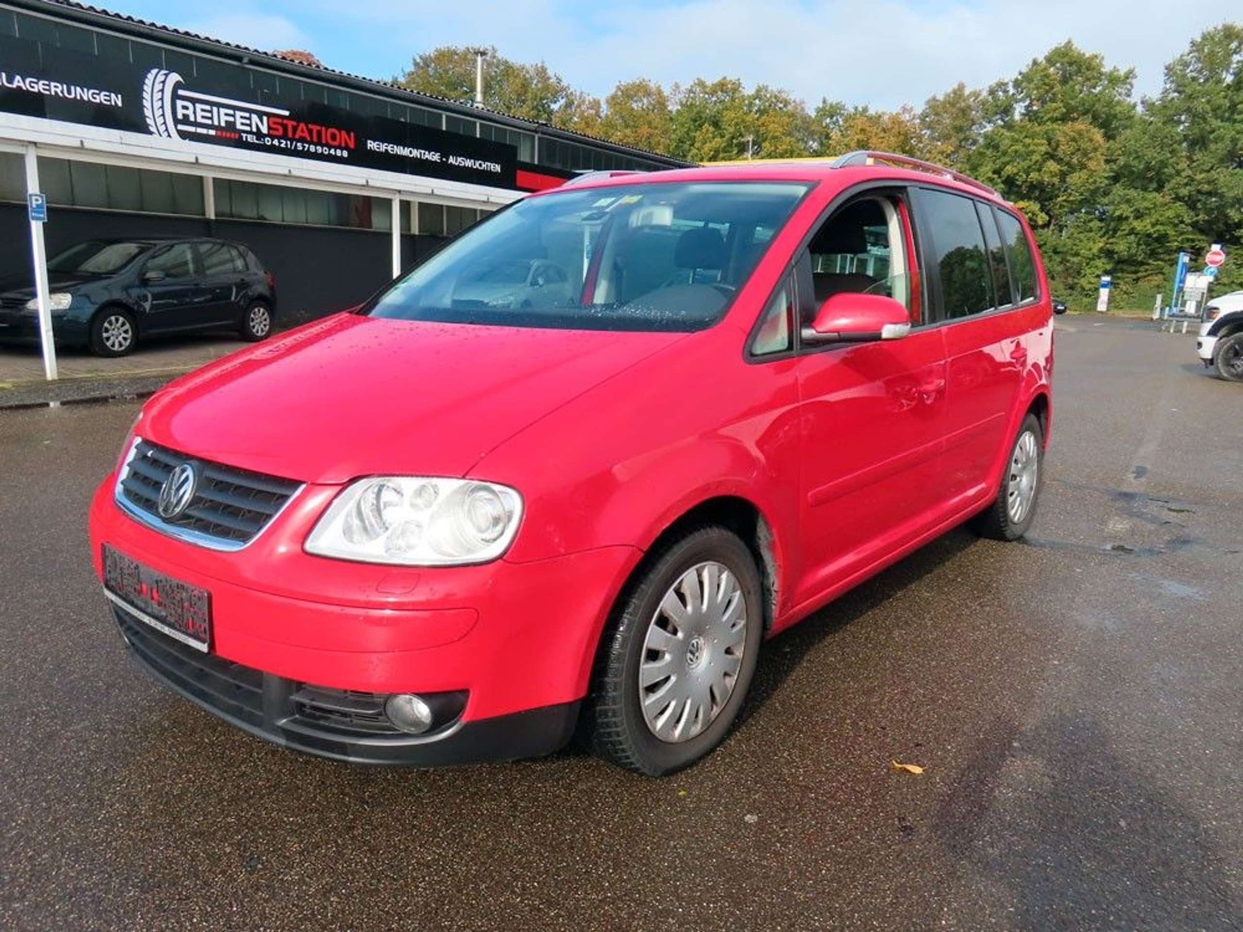 Volkswagen - Touran