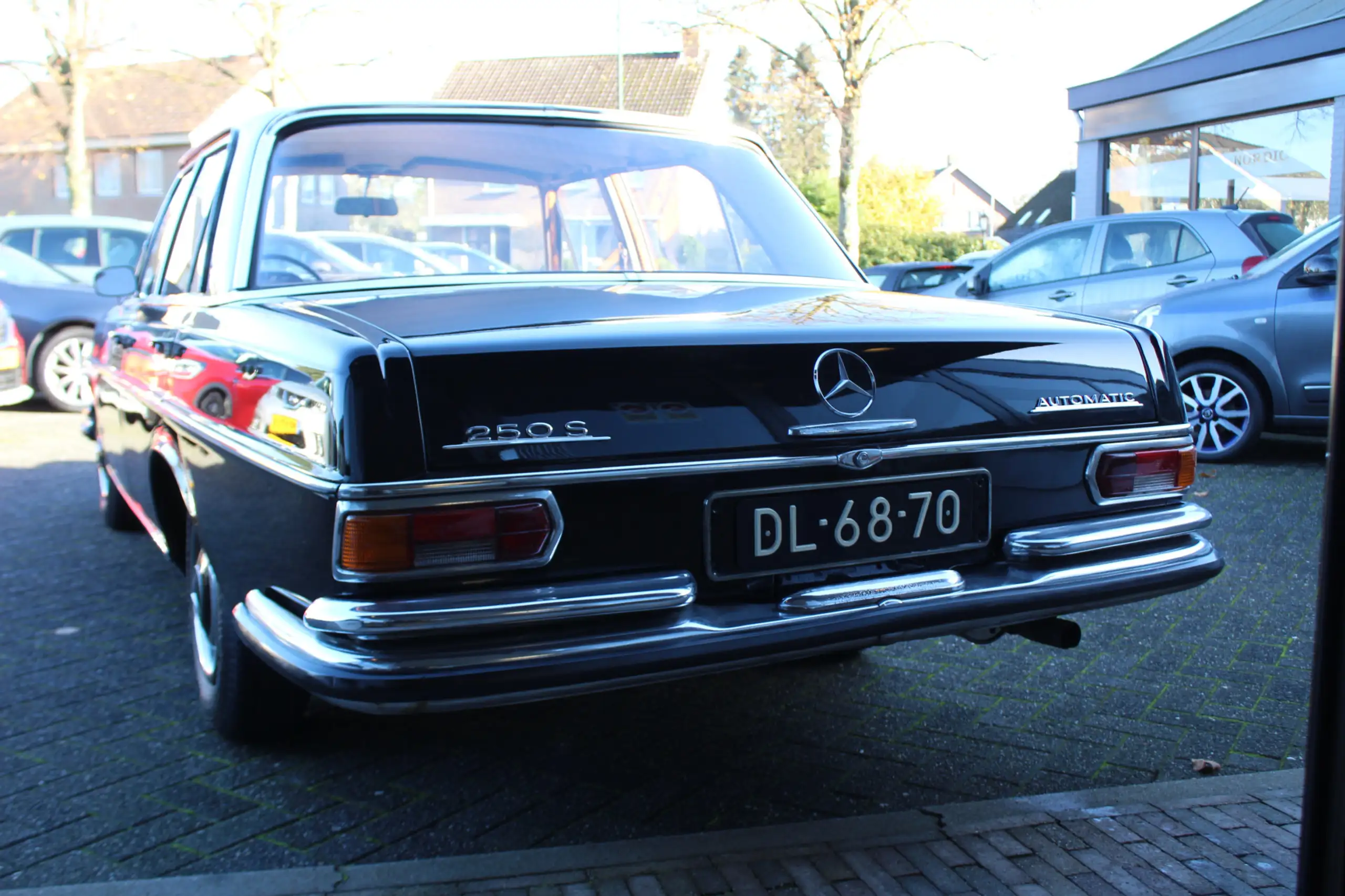 Mercedes-Benz - S 250