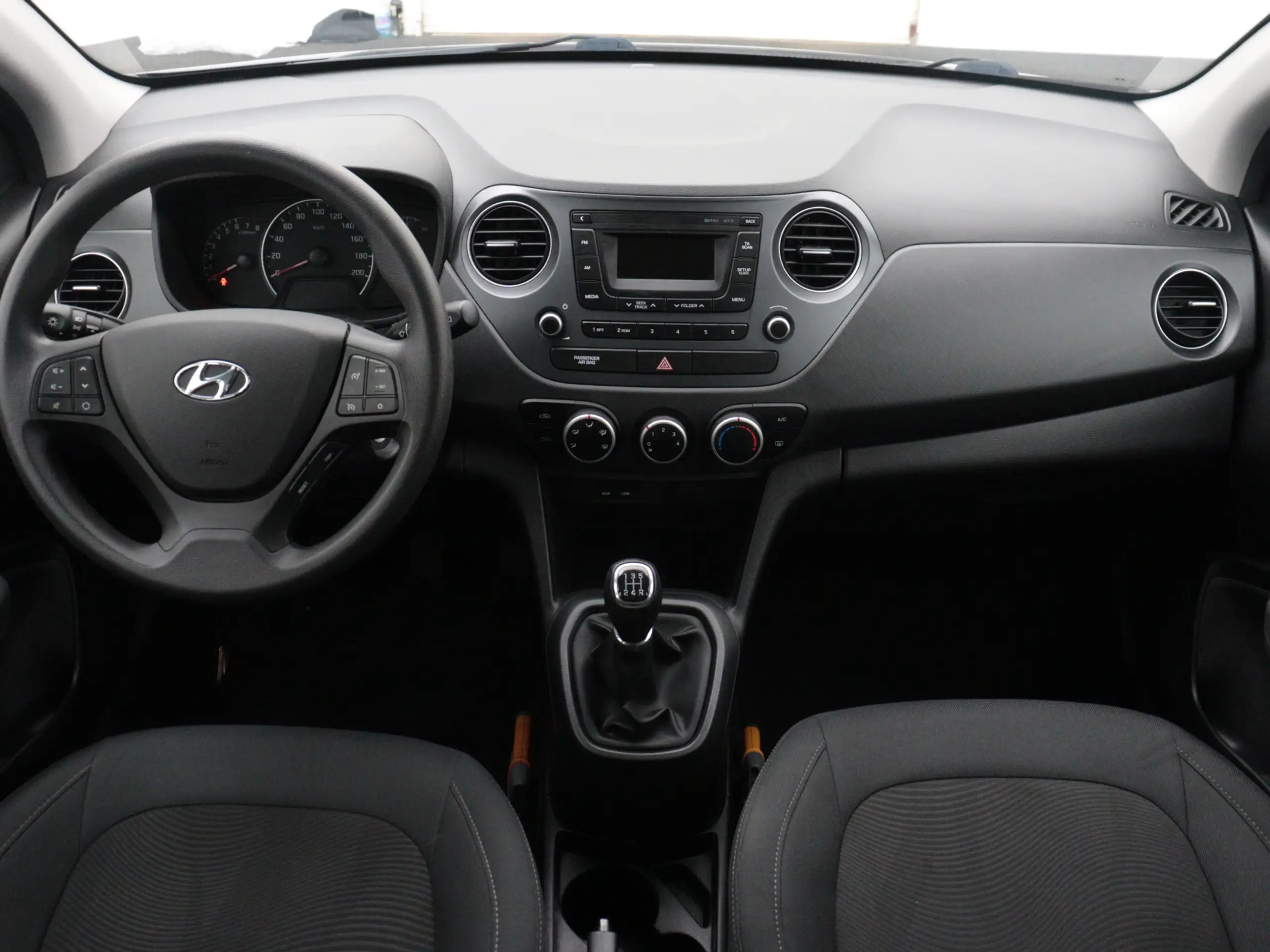 Hyundai - i10