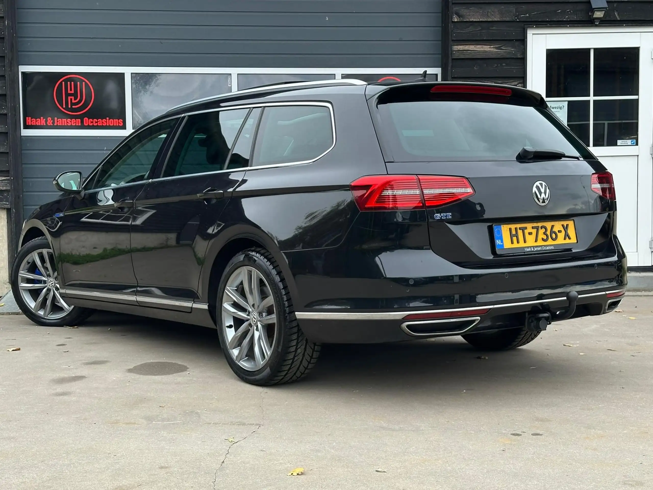 Volkswagen - Passat Variant