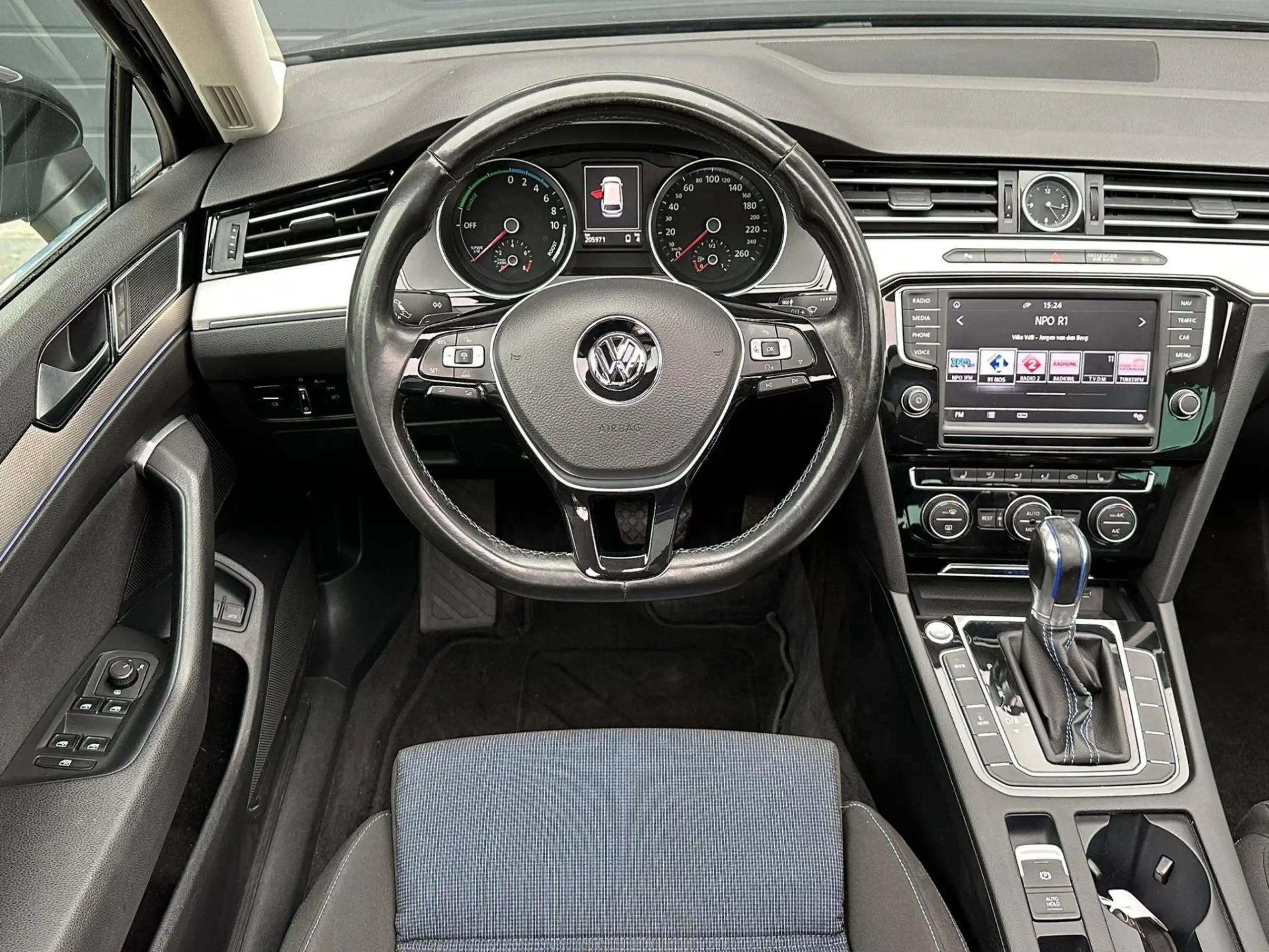 Volkswagen - Passat Variant