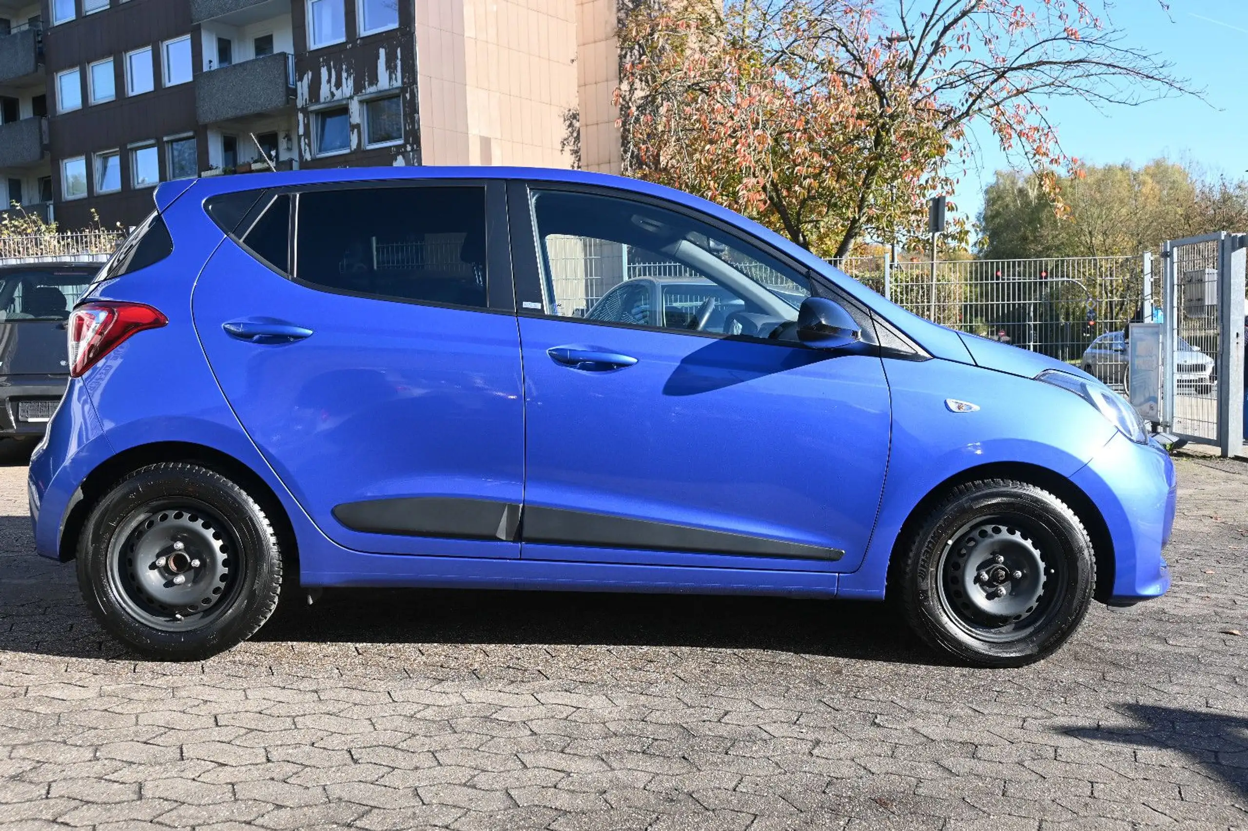 Hyundai - i10