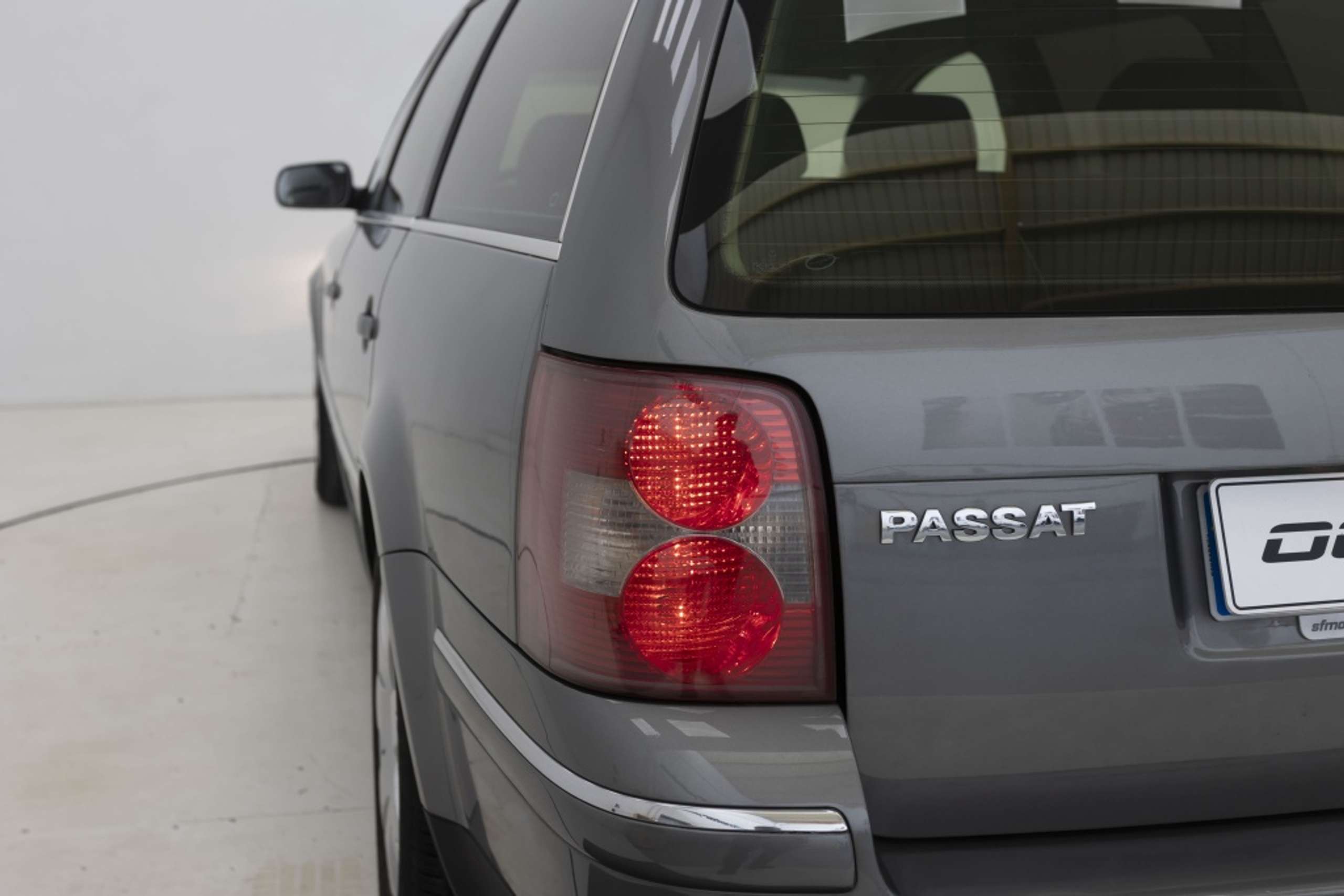 Volkswagen - Passat