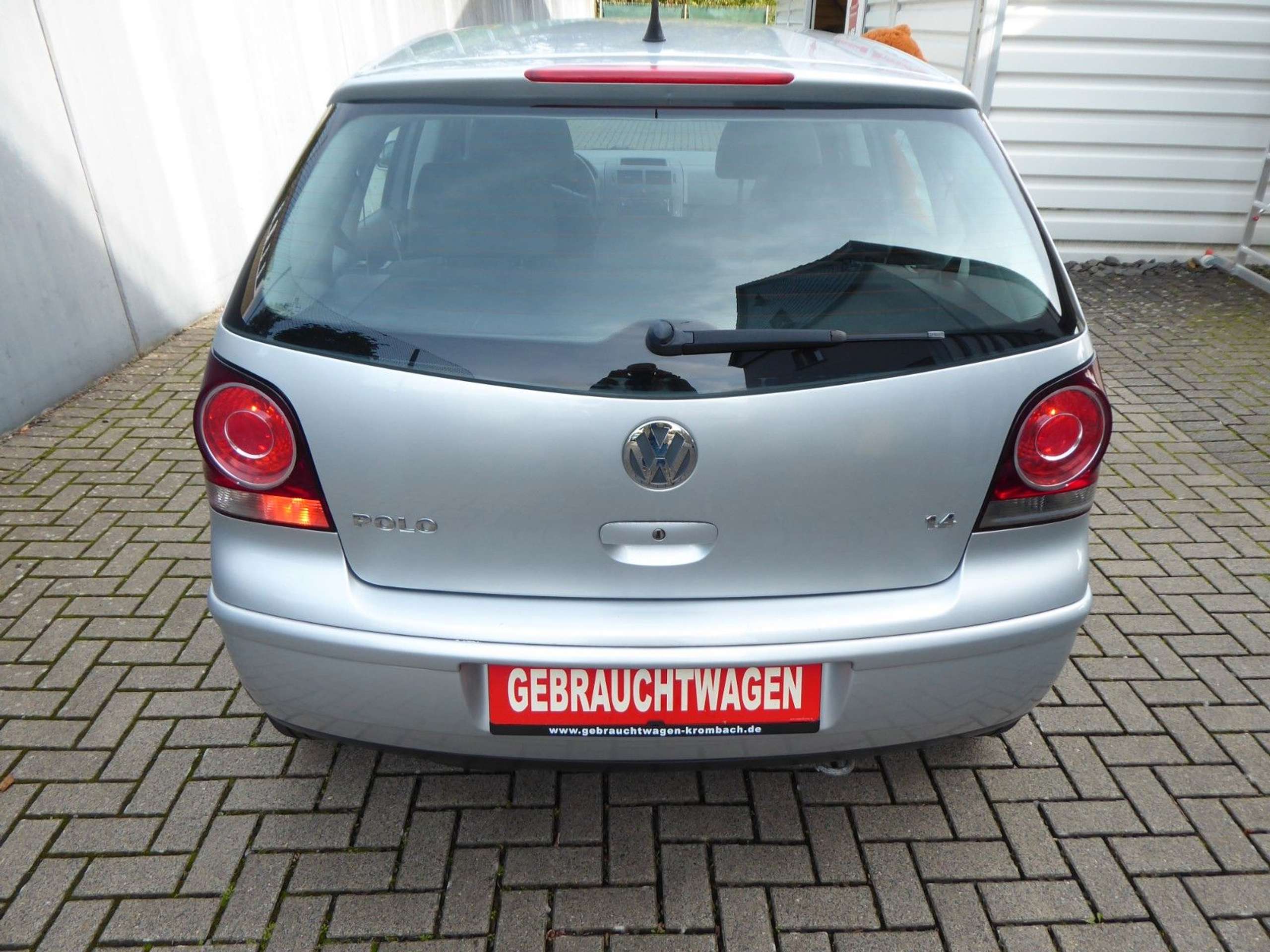 Volkswagen - Polo