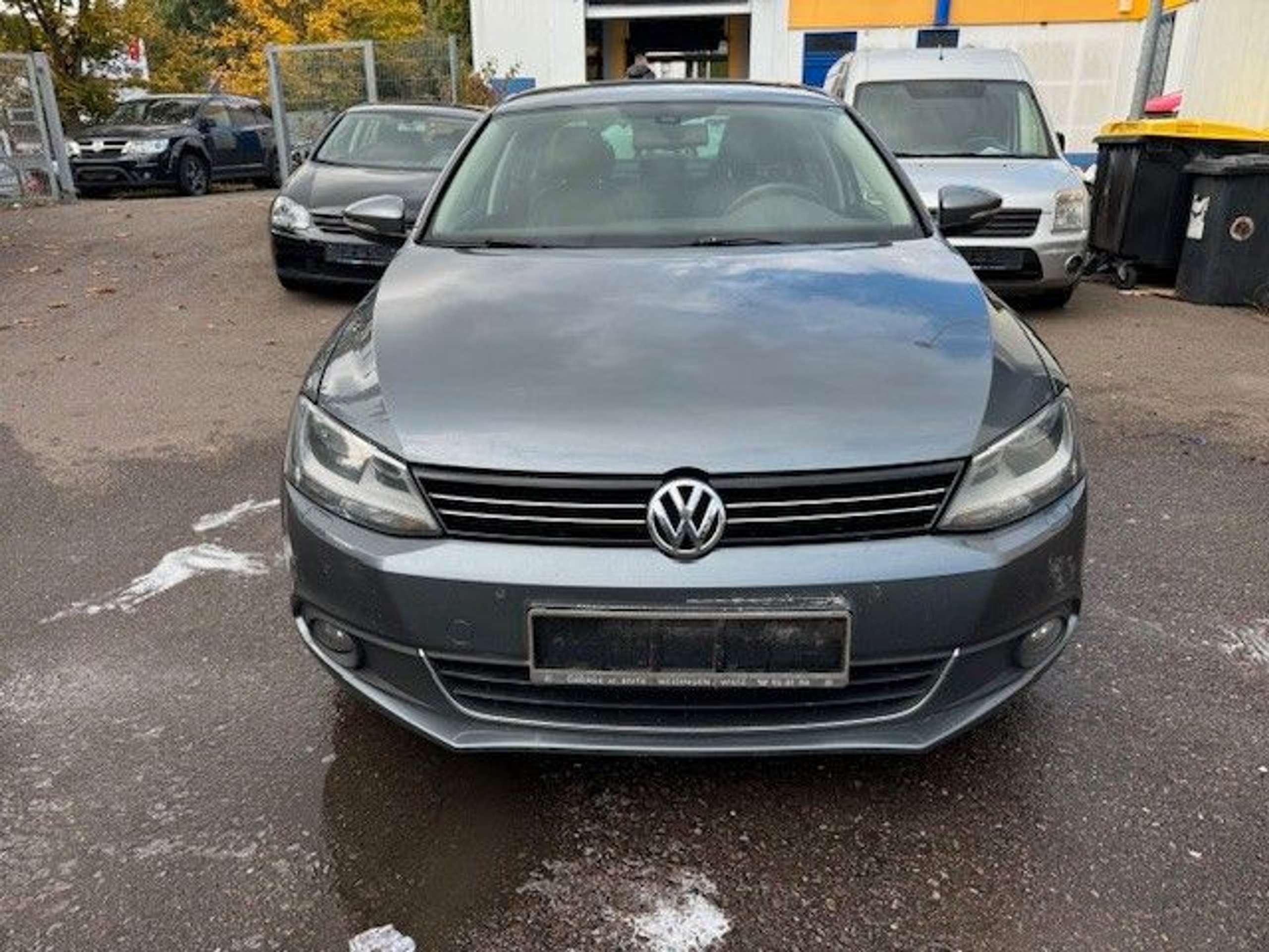 Volkswagen - Jetta