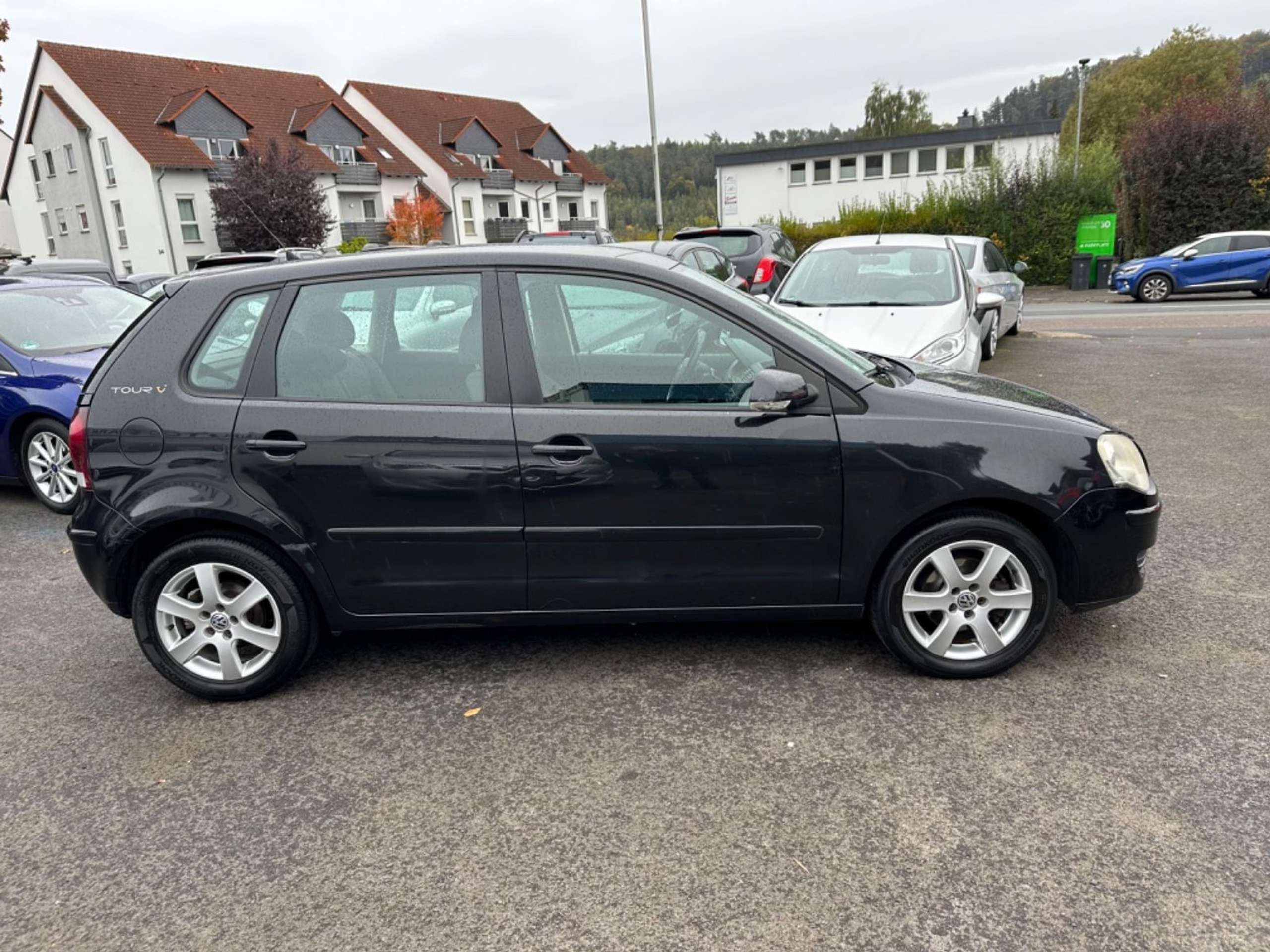 Volkswagen - Polo