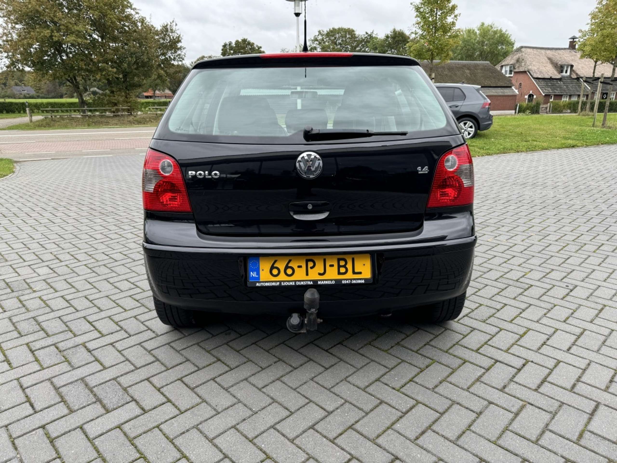 Volkswagen - Polo