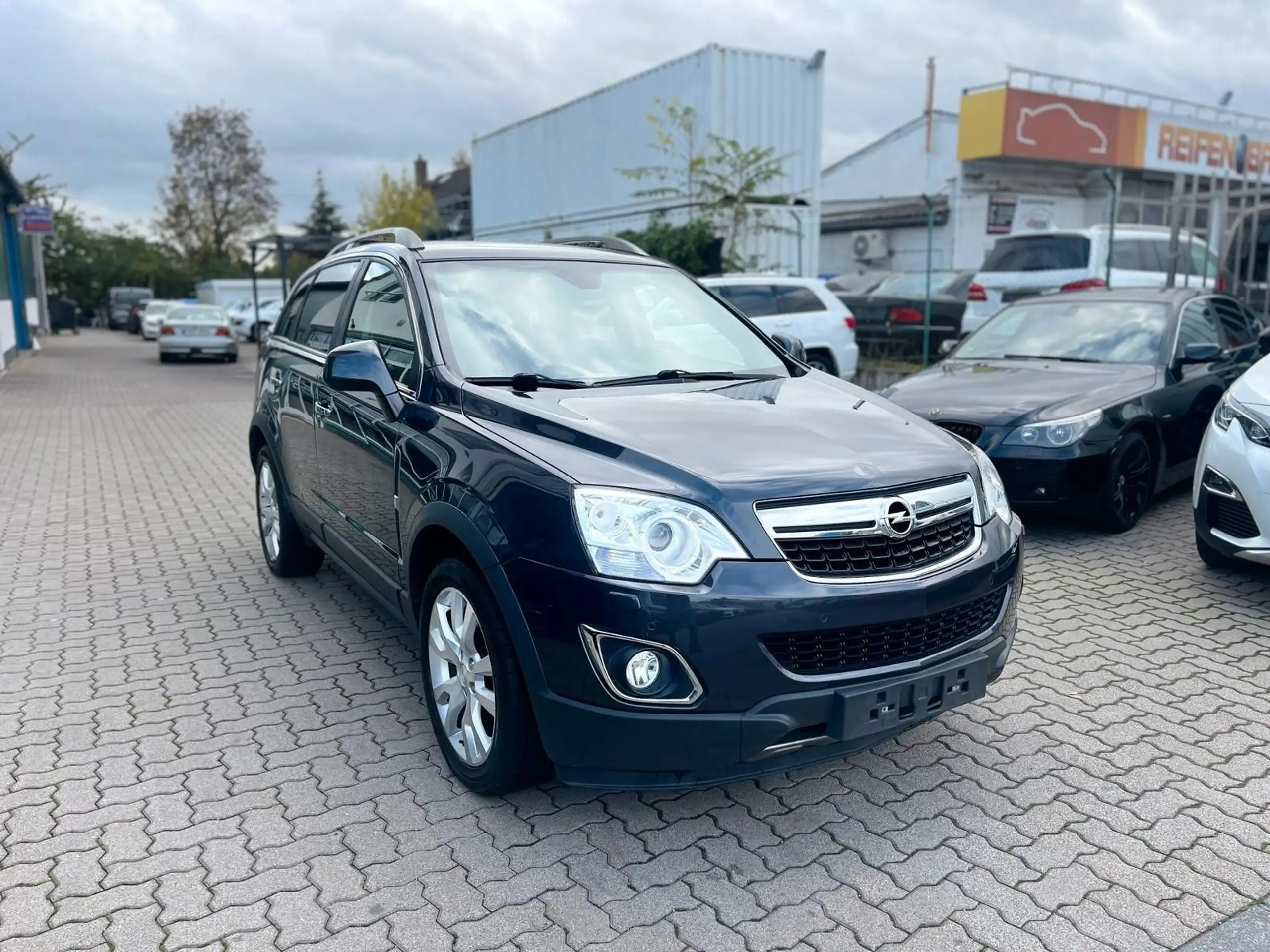 Opel - Antara