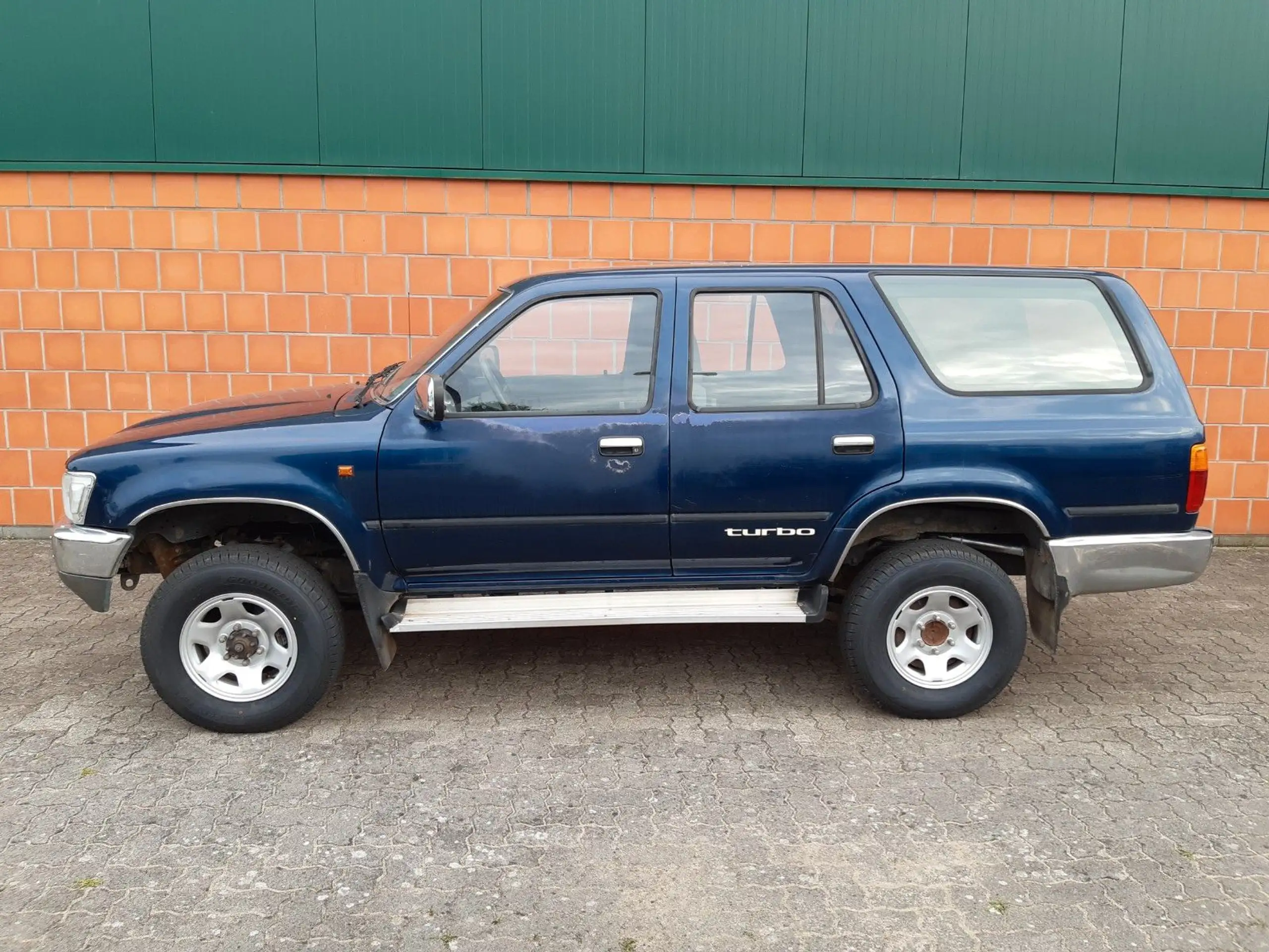 Toyota - 4-Runner