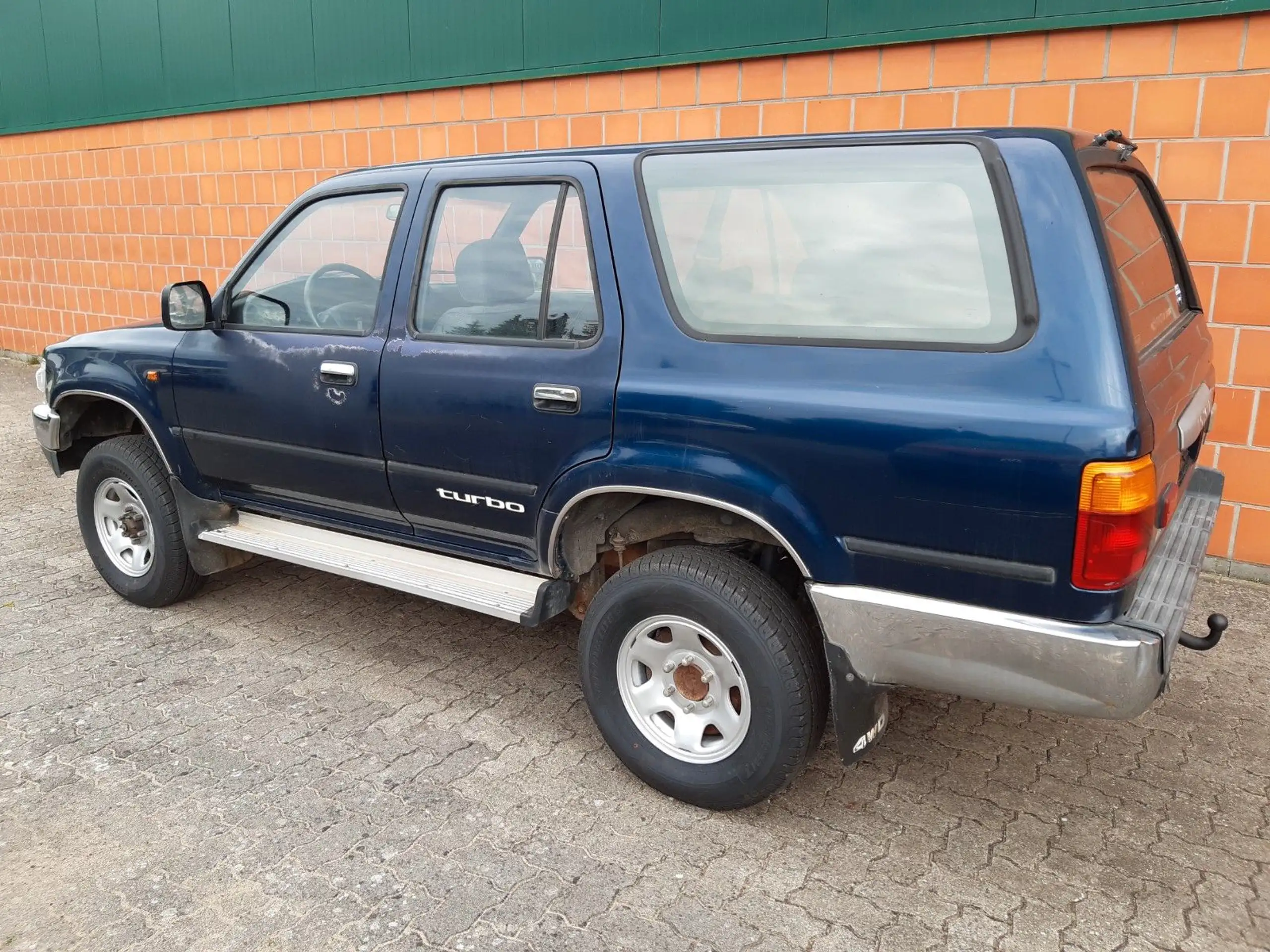 Toyota - 4-Runner