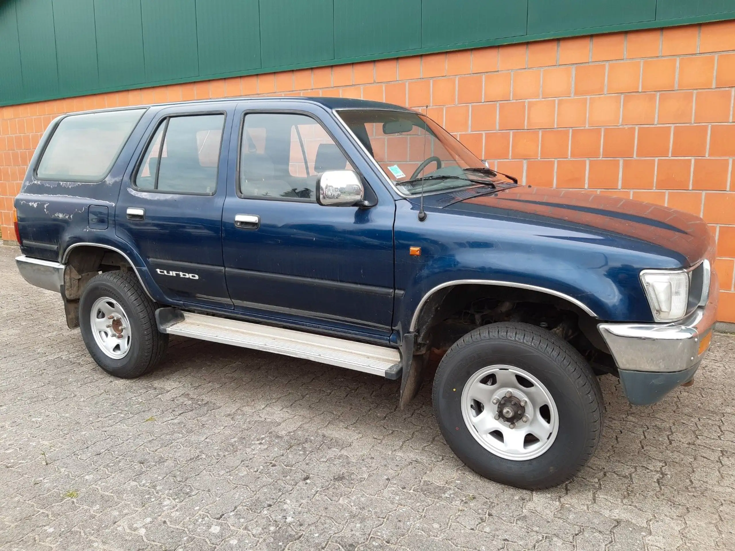 Toyota - 4-Runner