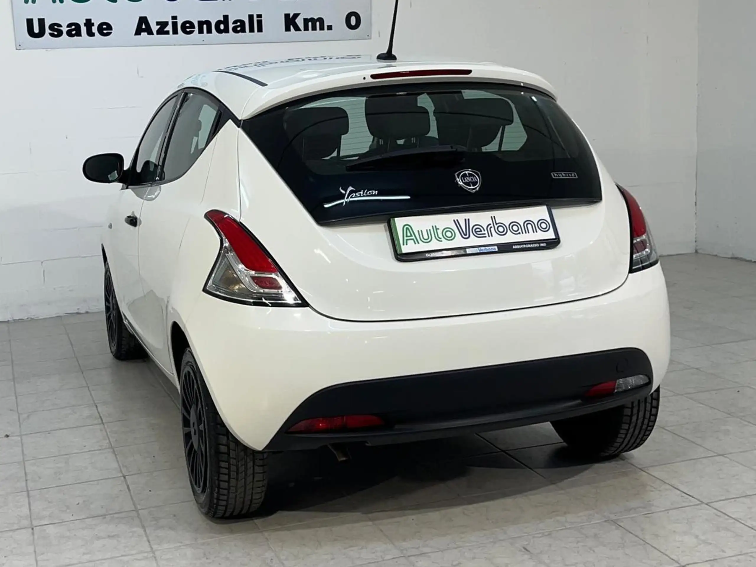 Lancia - Ypsilon