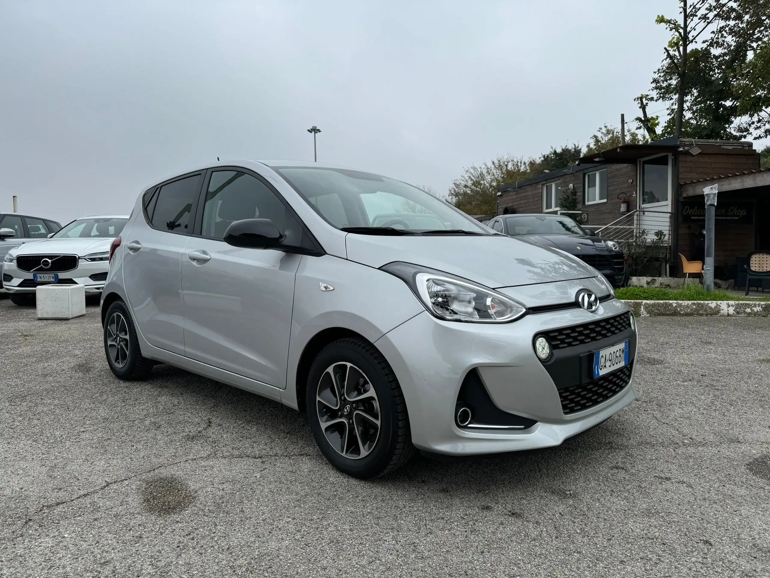 Hyundai - i10