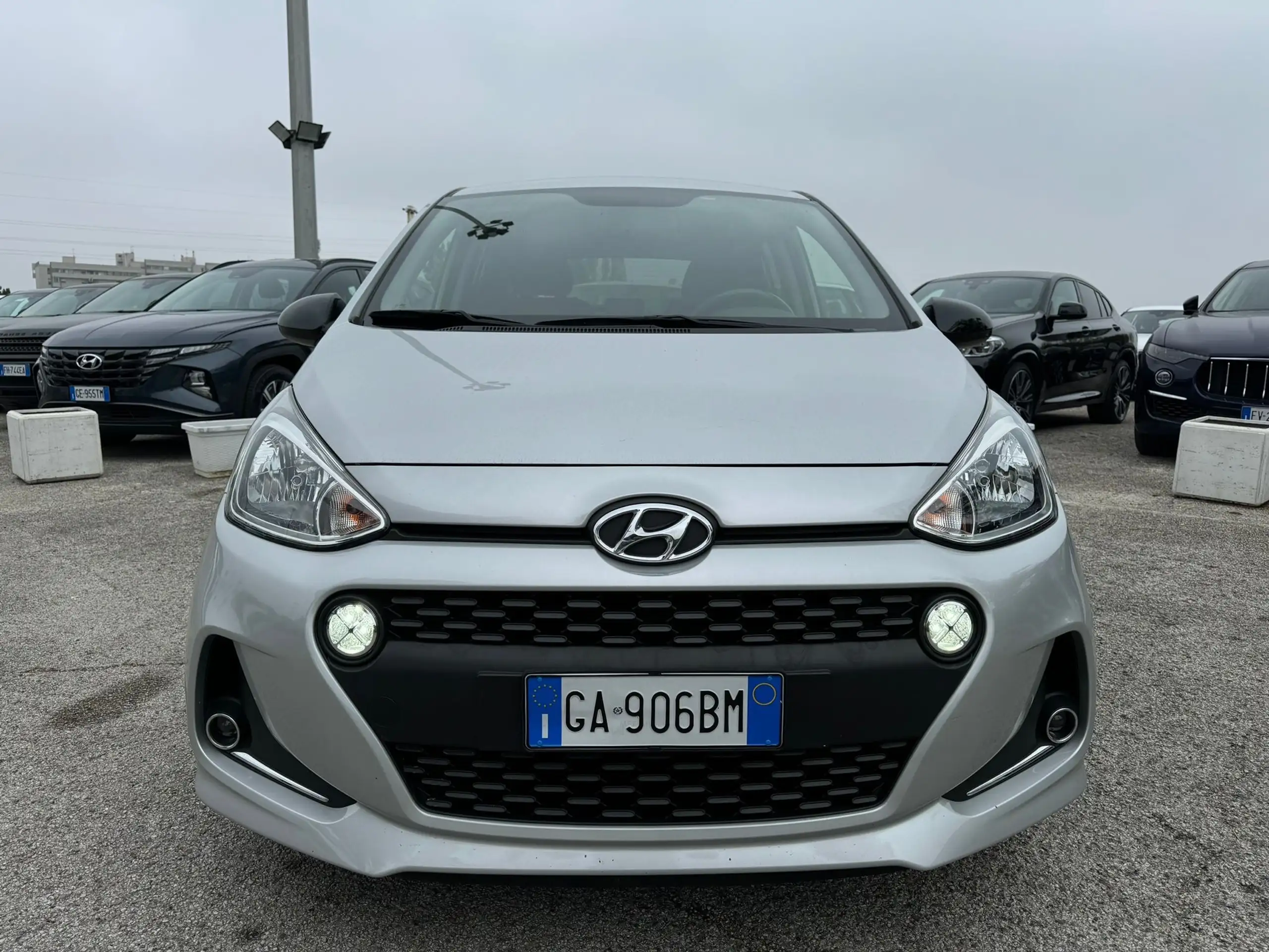 Hyundai - i10