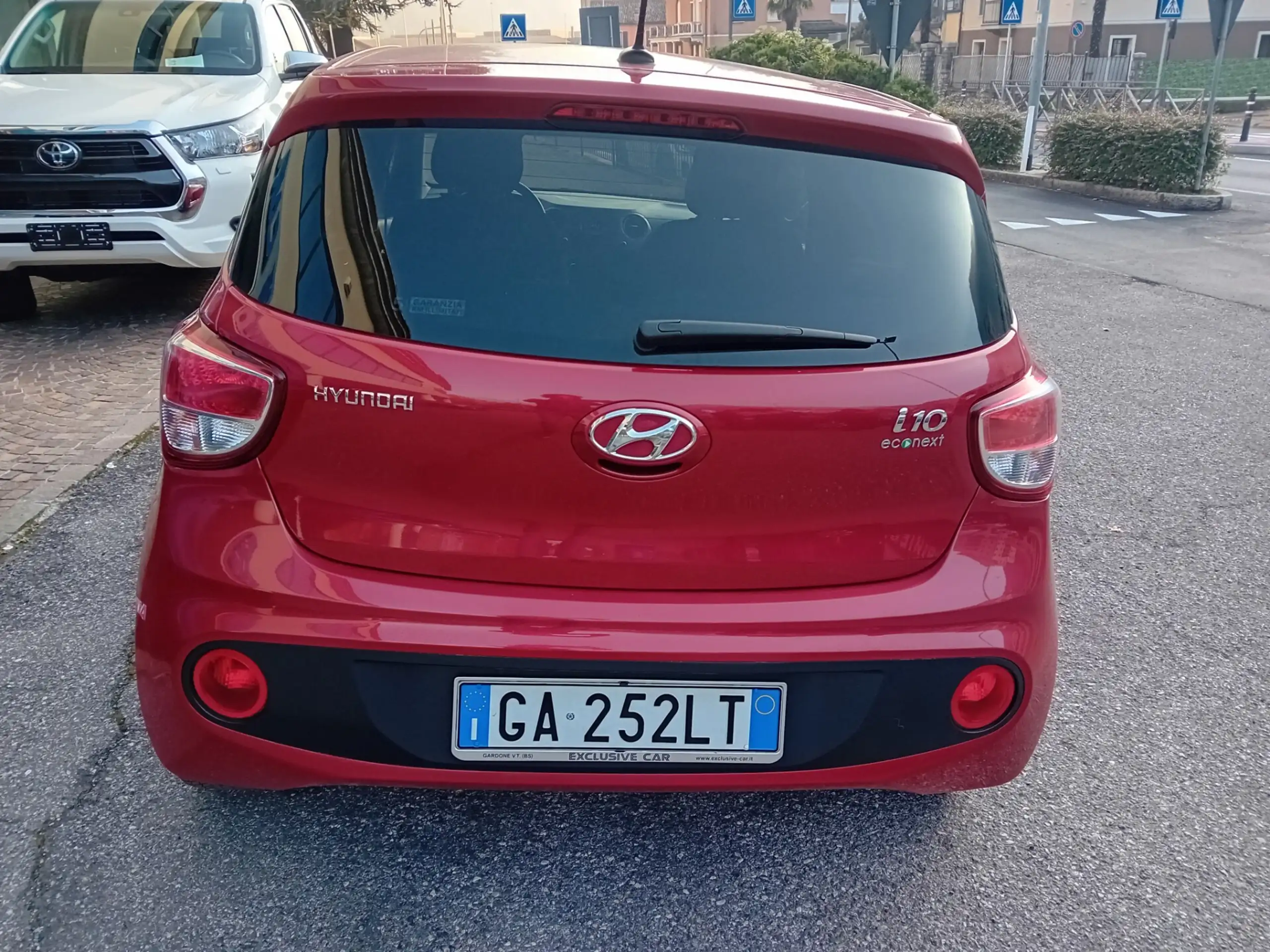 Hyundai - i10