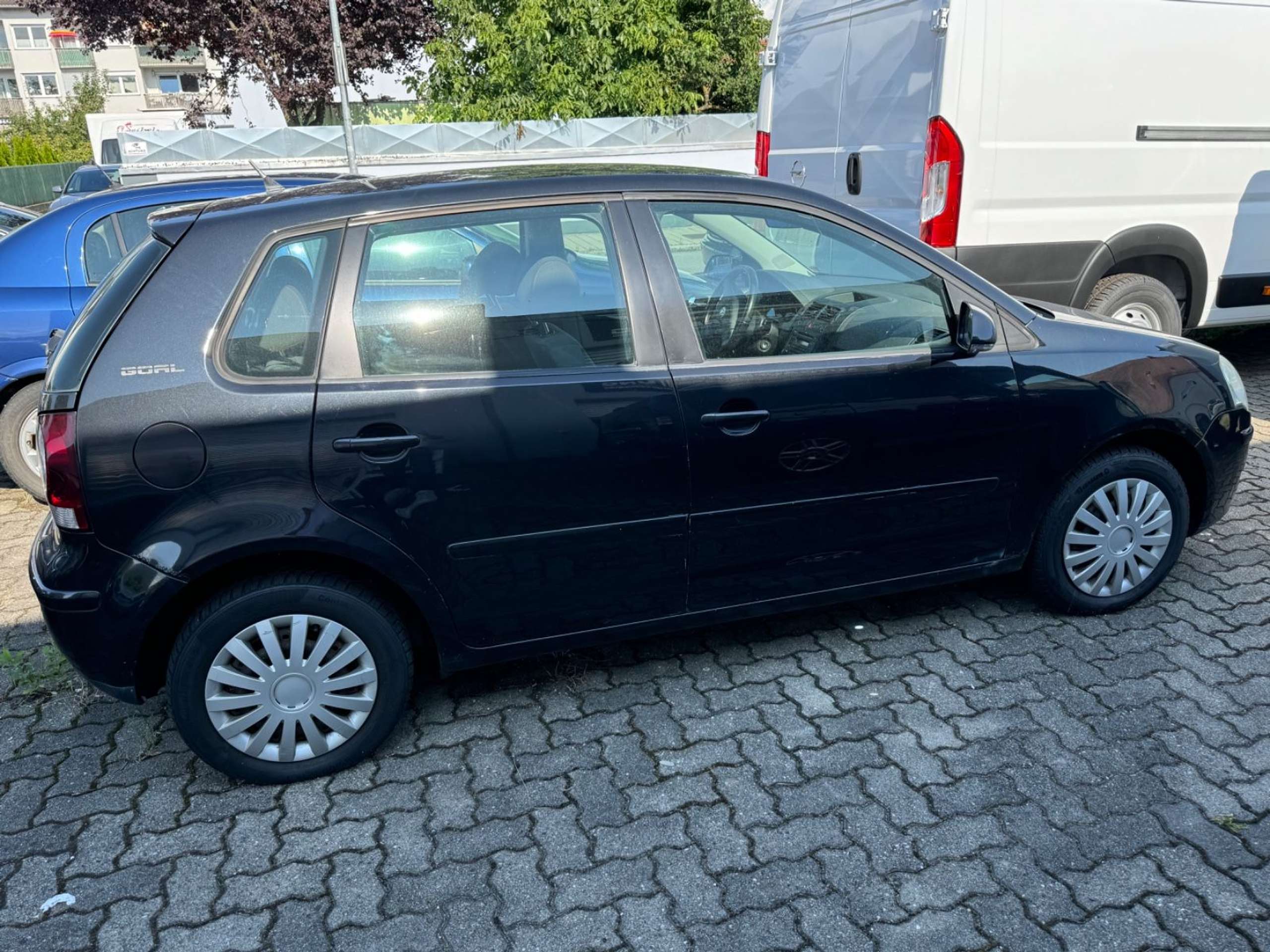 Volkswagen - Polo