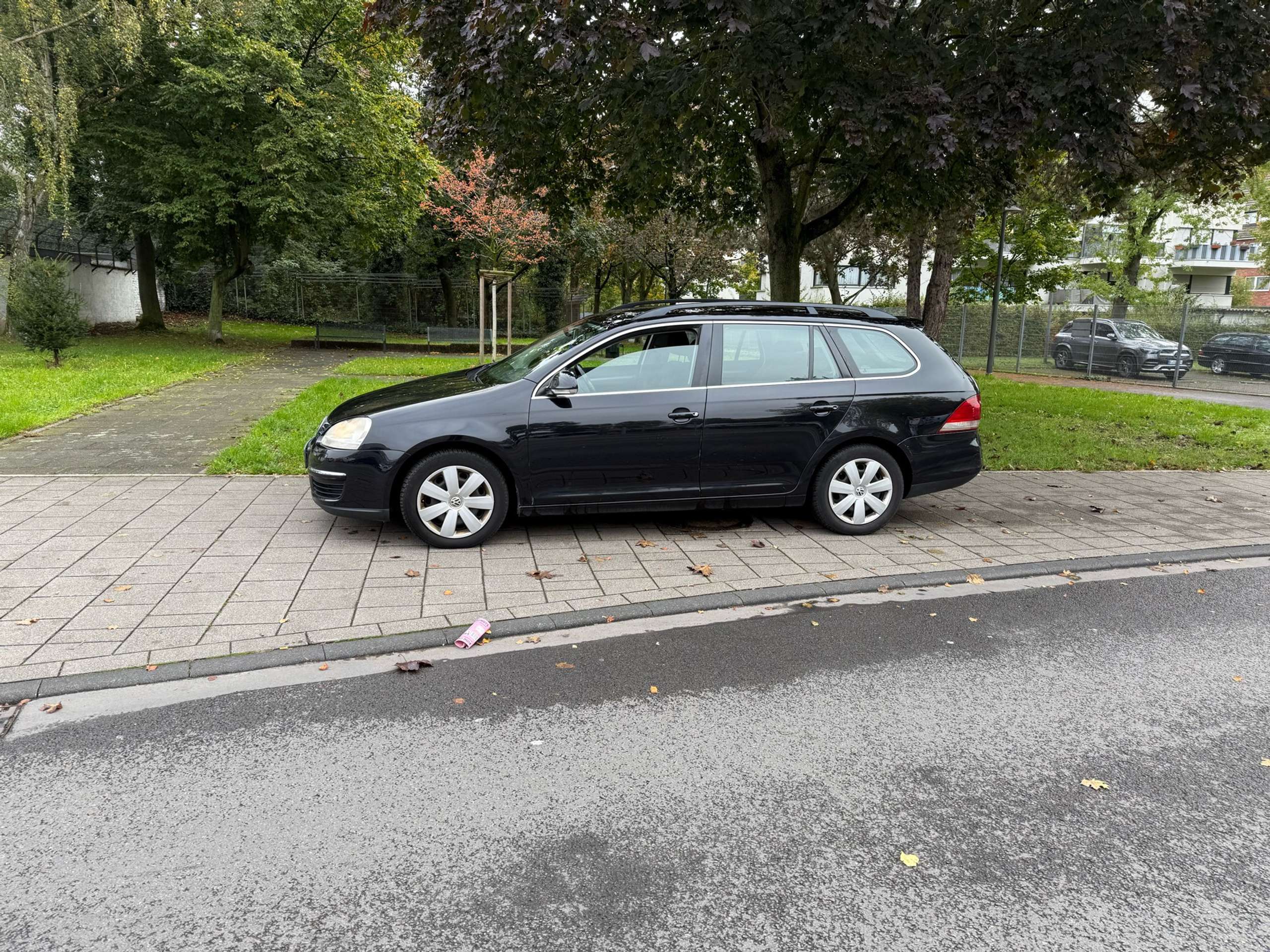 Volkswagen - Golf Variant