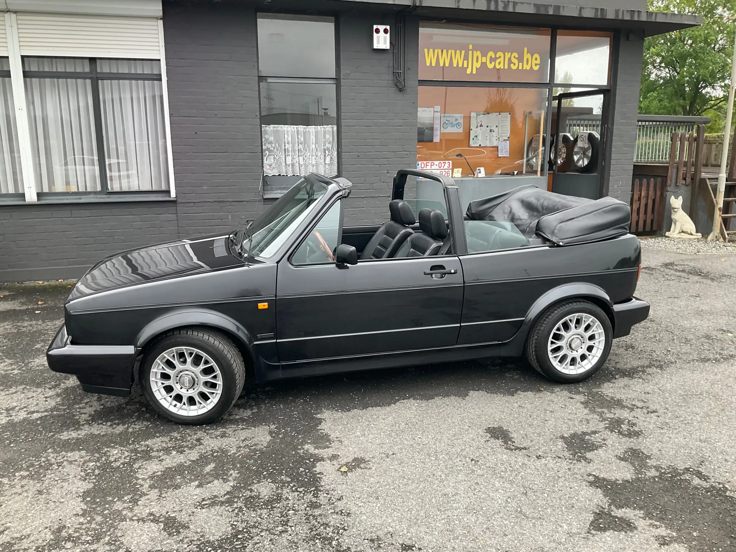 Volkswagen - Golf Cabriolet