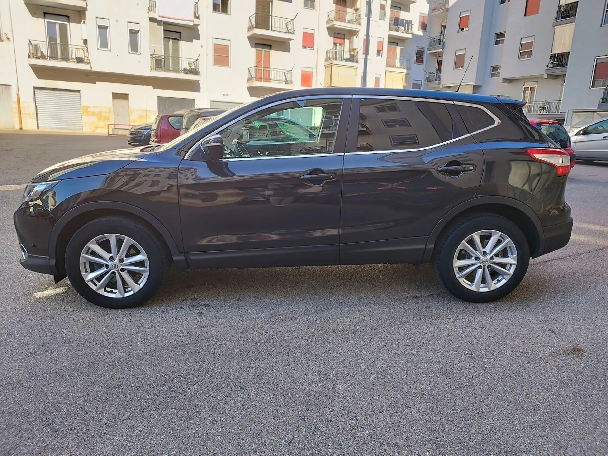 Nissan - Qashqai