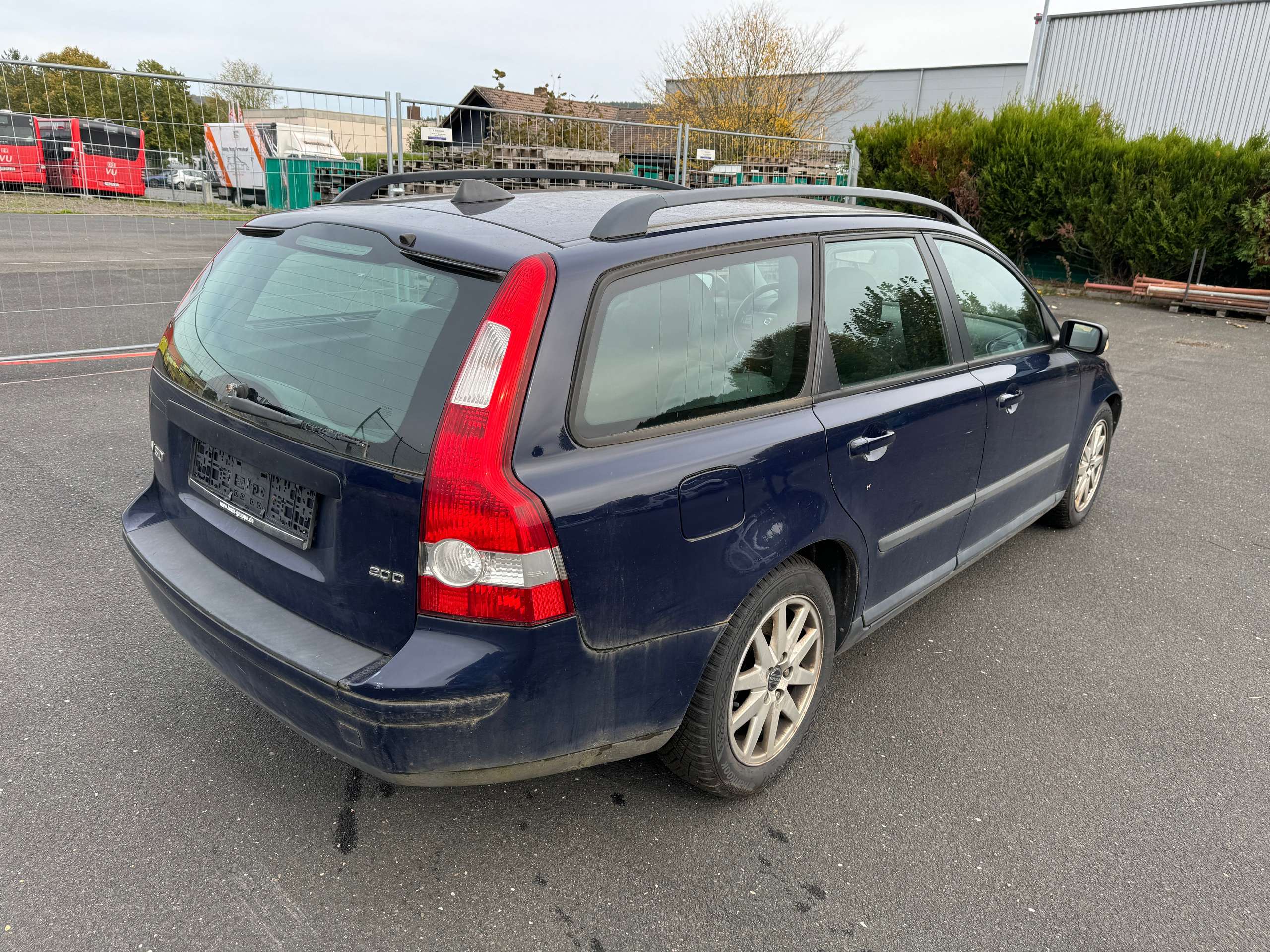 Volvo - V50