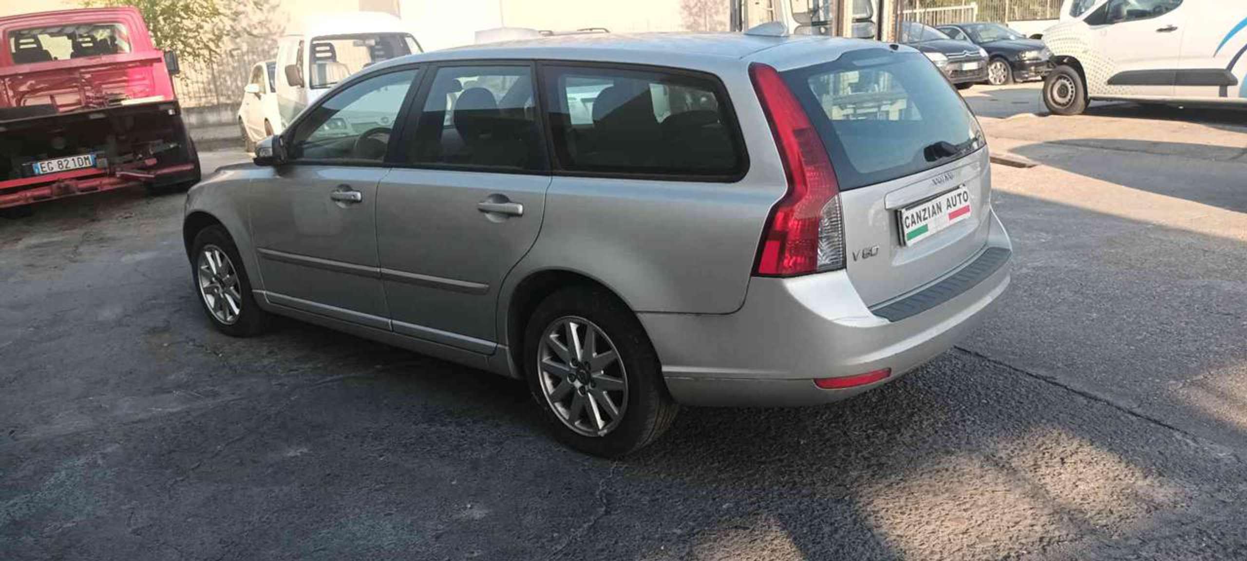 Volvo - V50