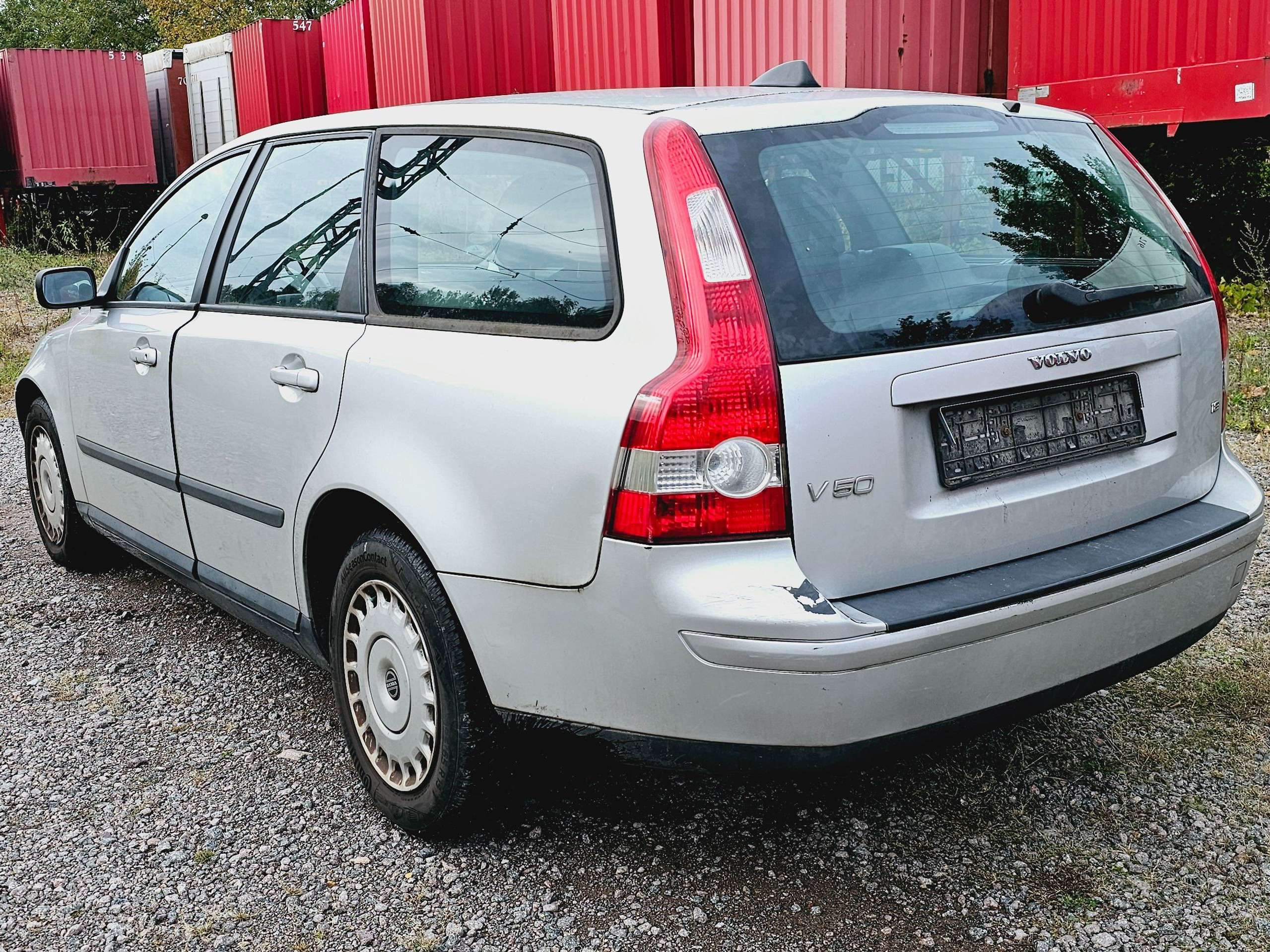 Volvo - V50