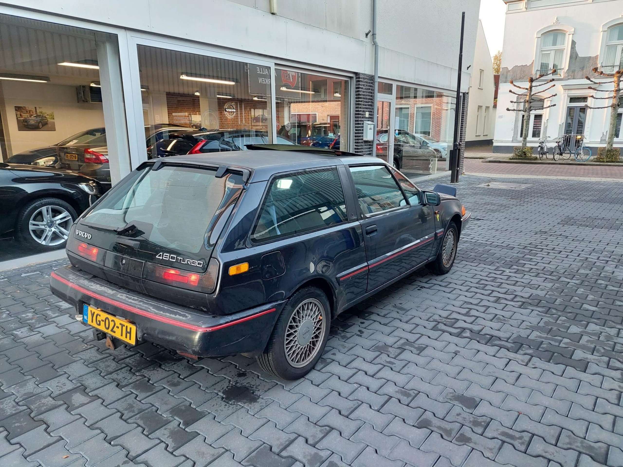 Volvo - 480