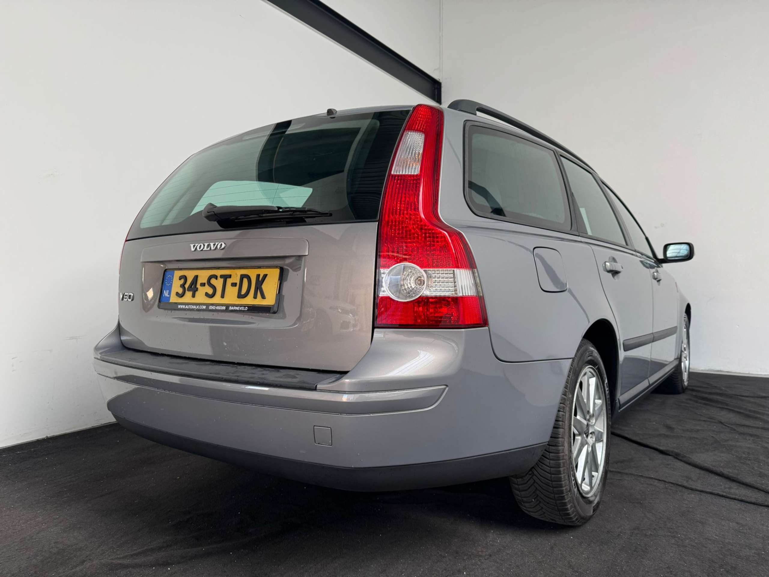 Volvo - V50