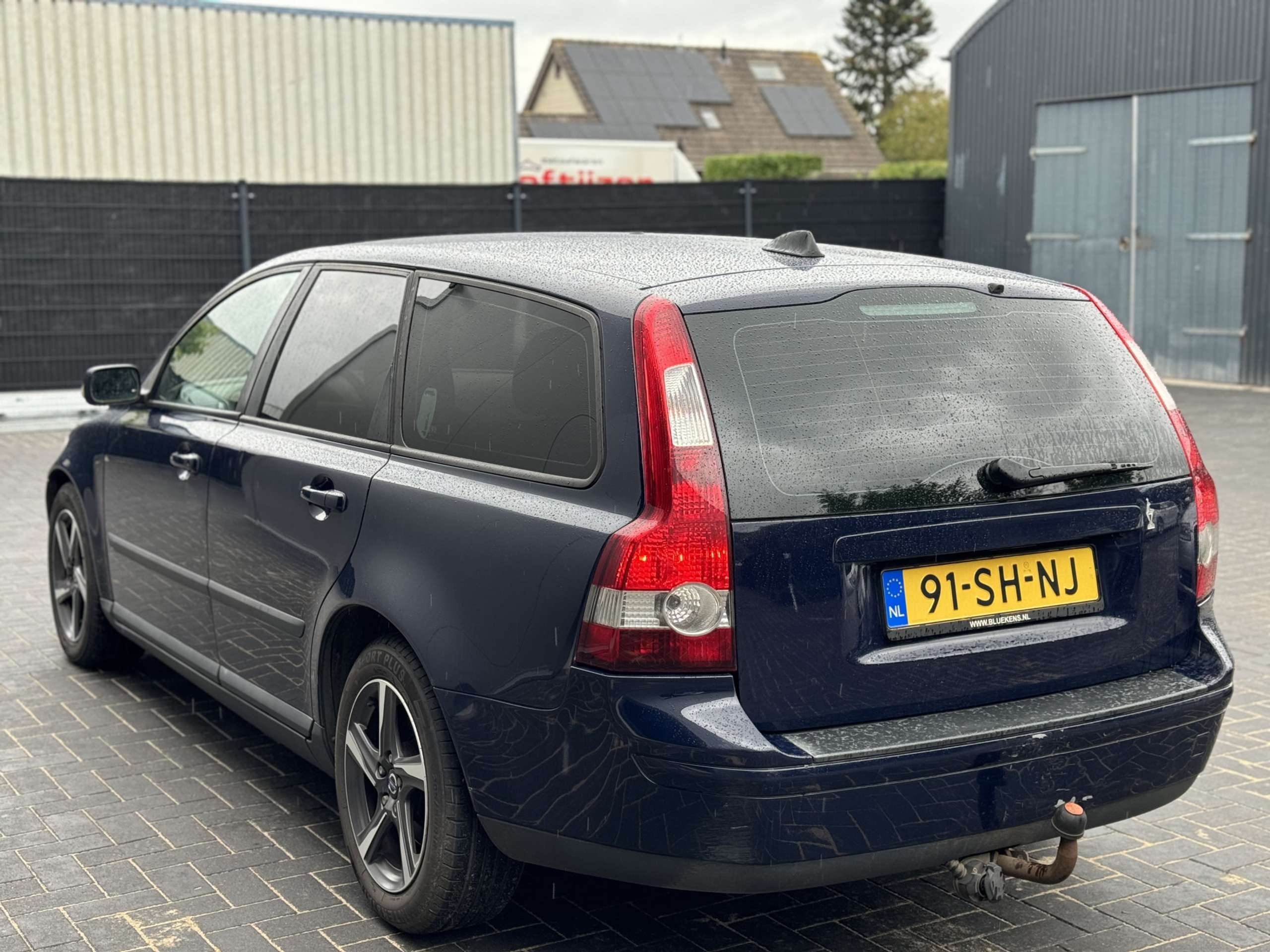 Volvo - V50