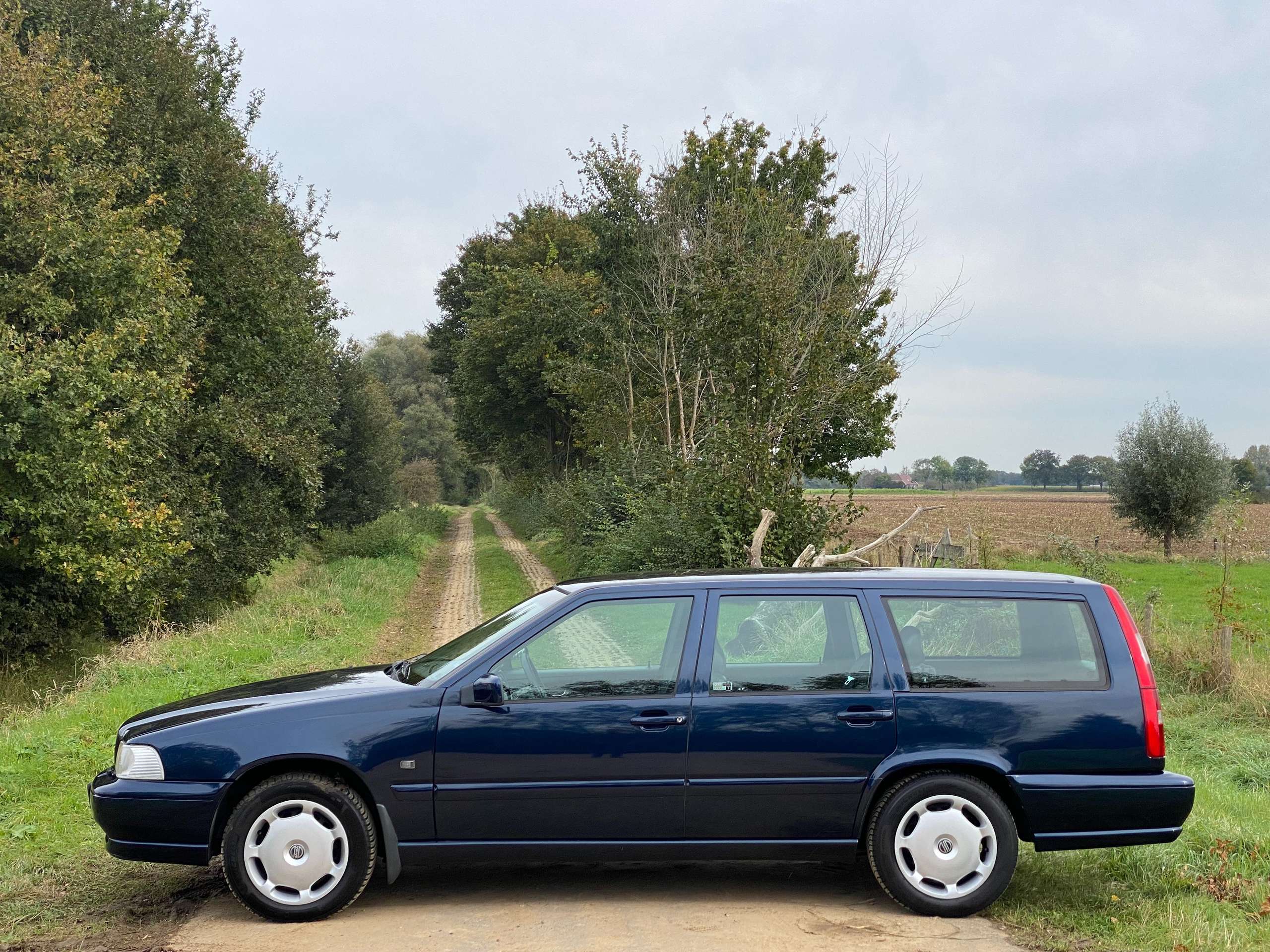 Volvo - V70