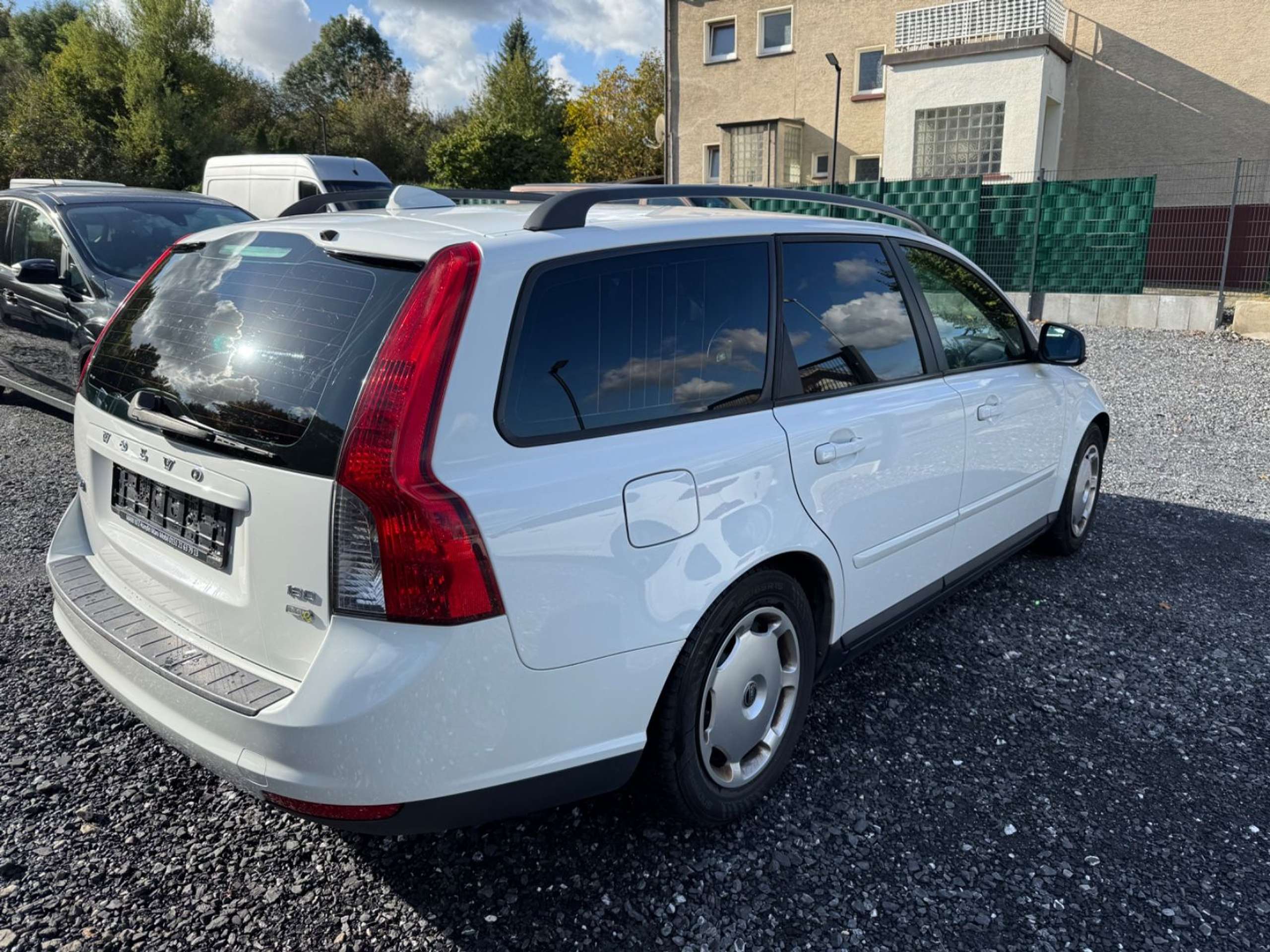 Volvo - V50