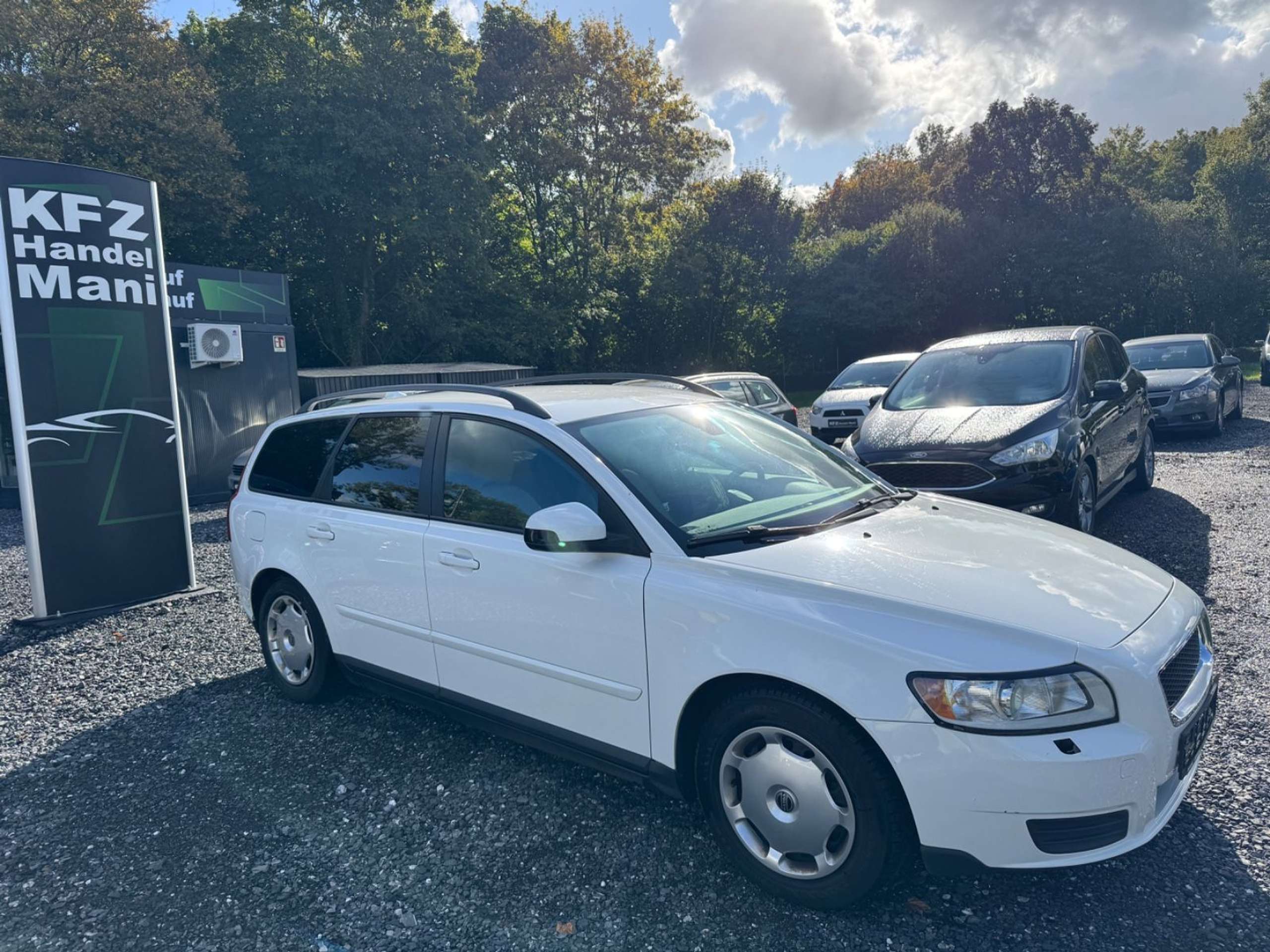 Volvo - V50