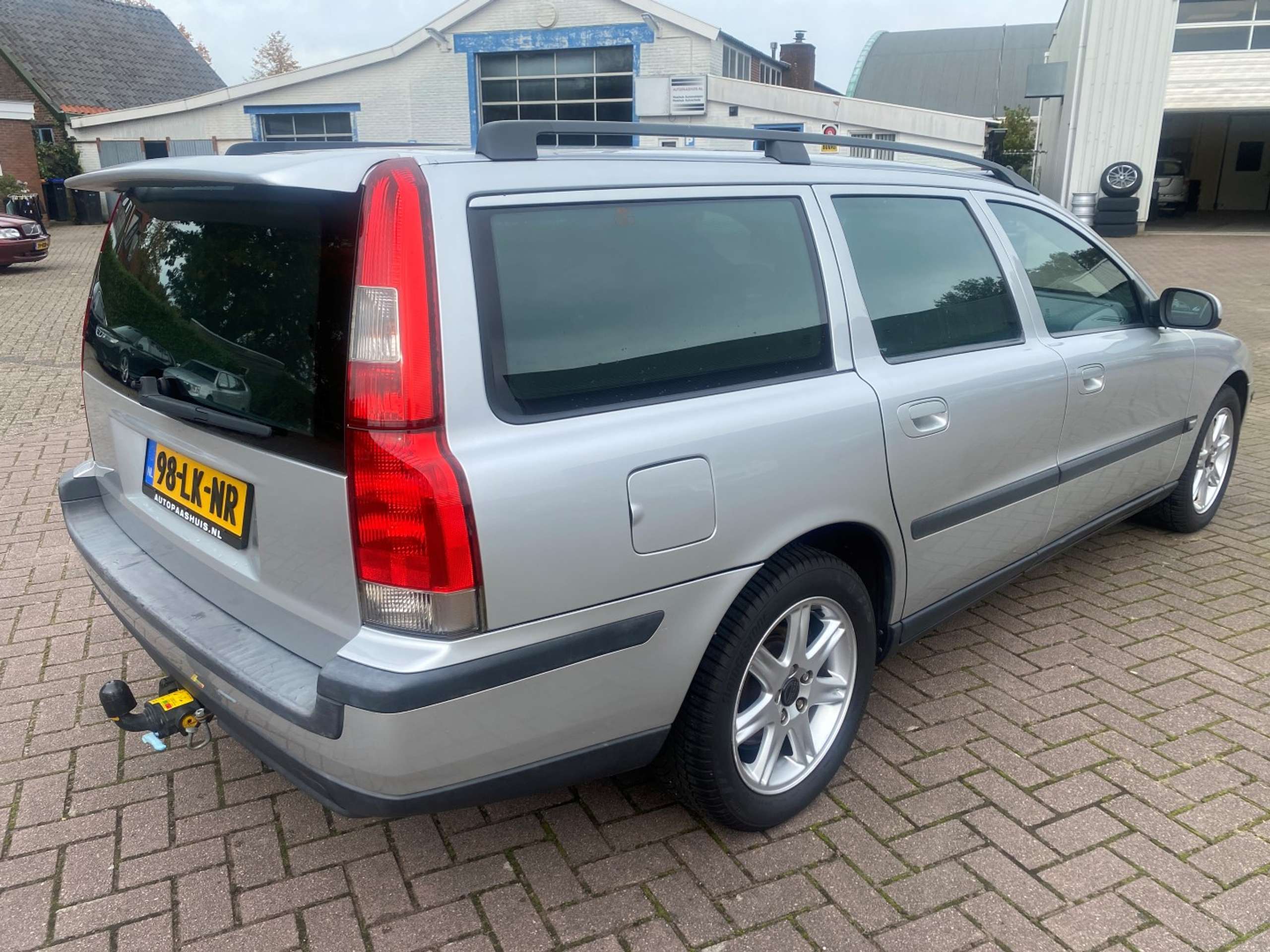 Volvo - V70