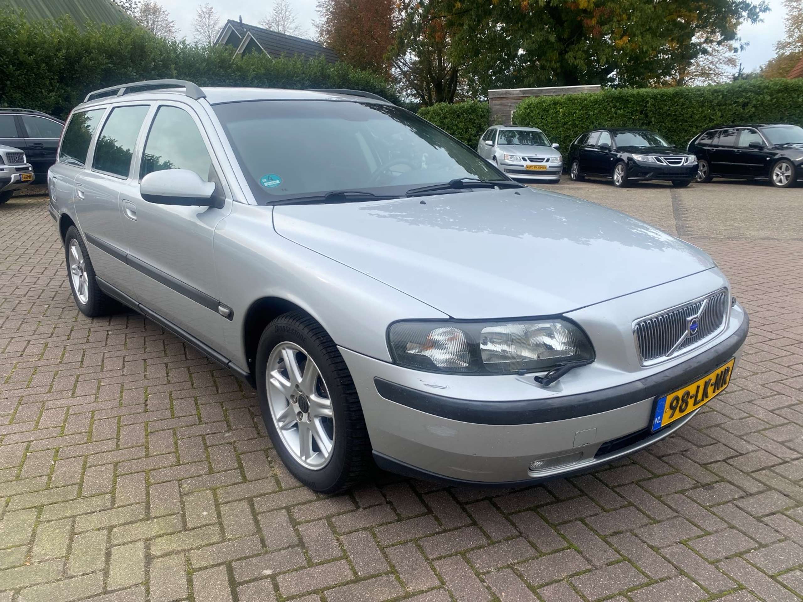 Volvo - V70