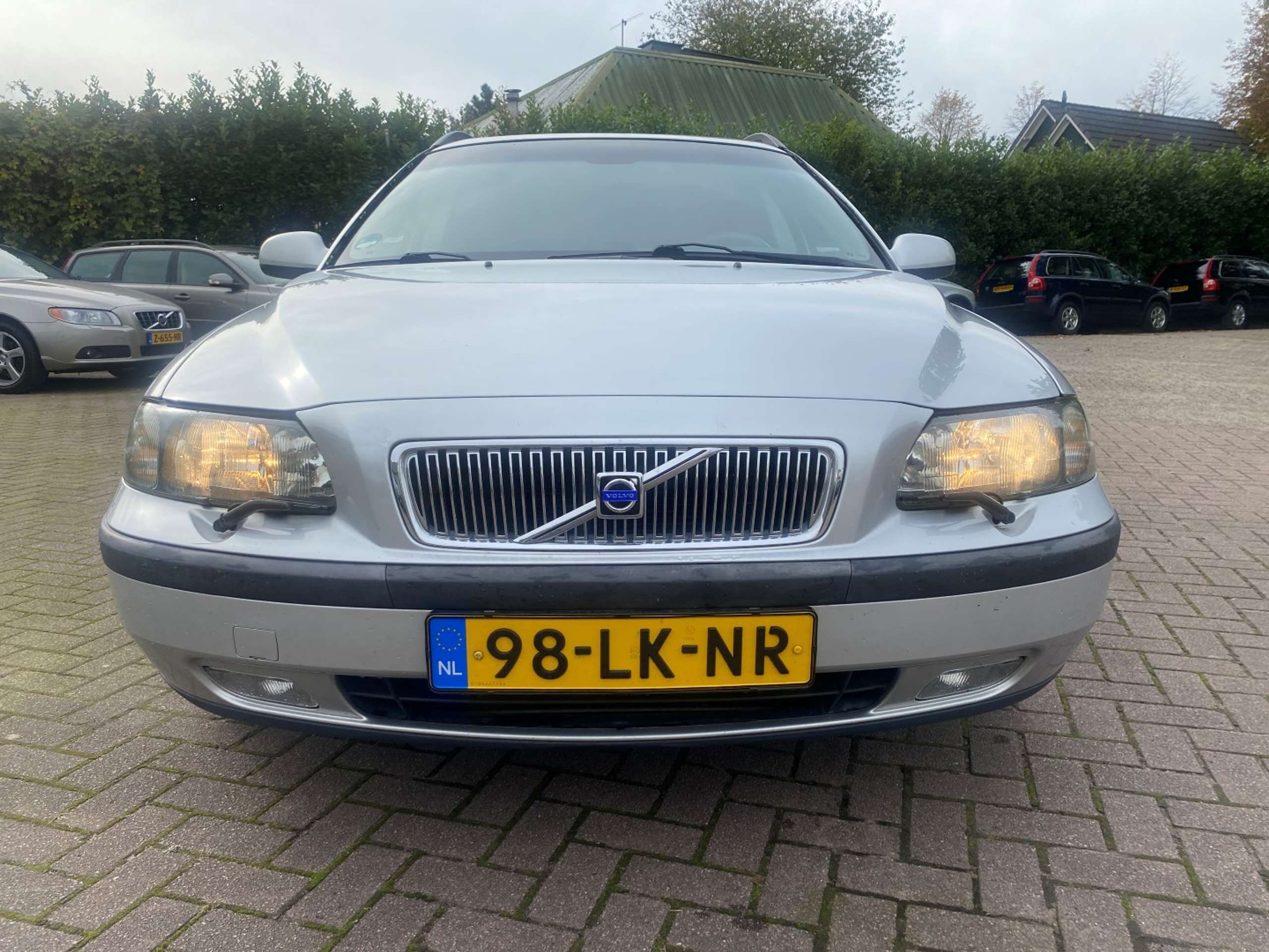 Volvo - V70