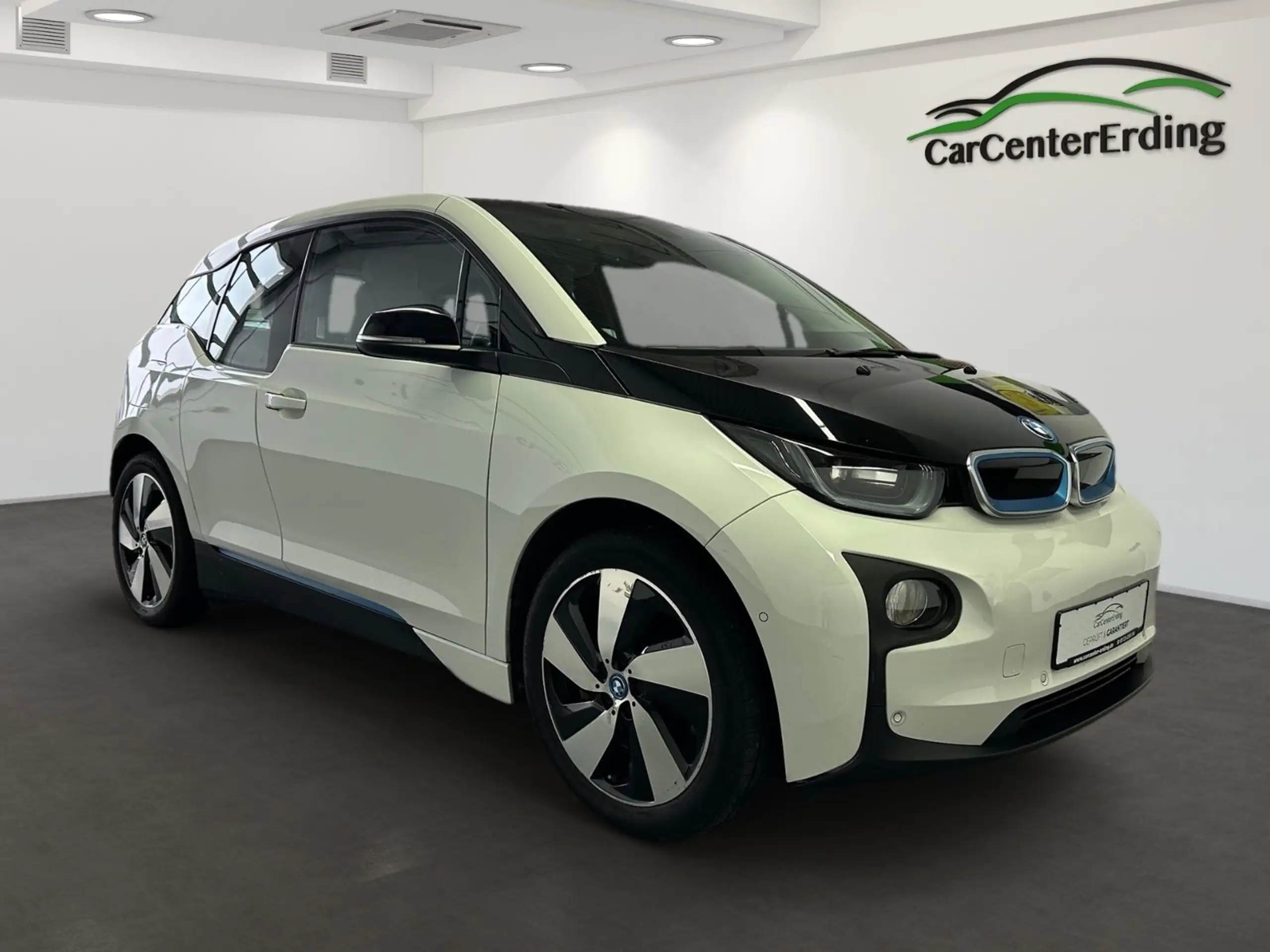 BMW - i3