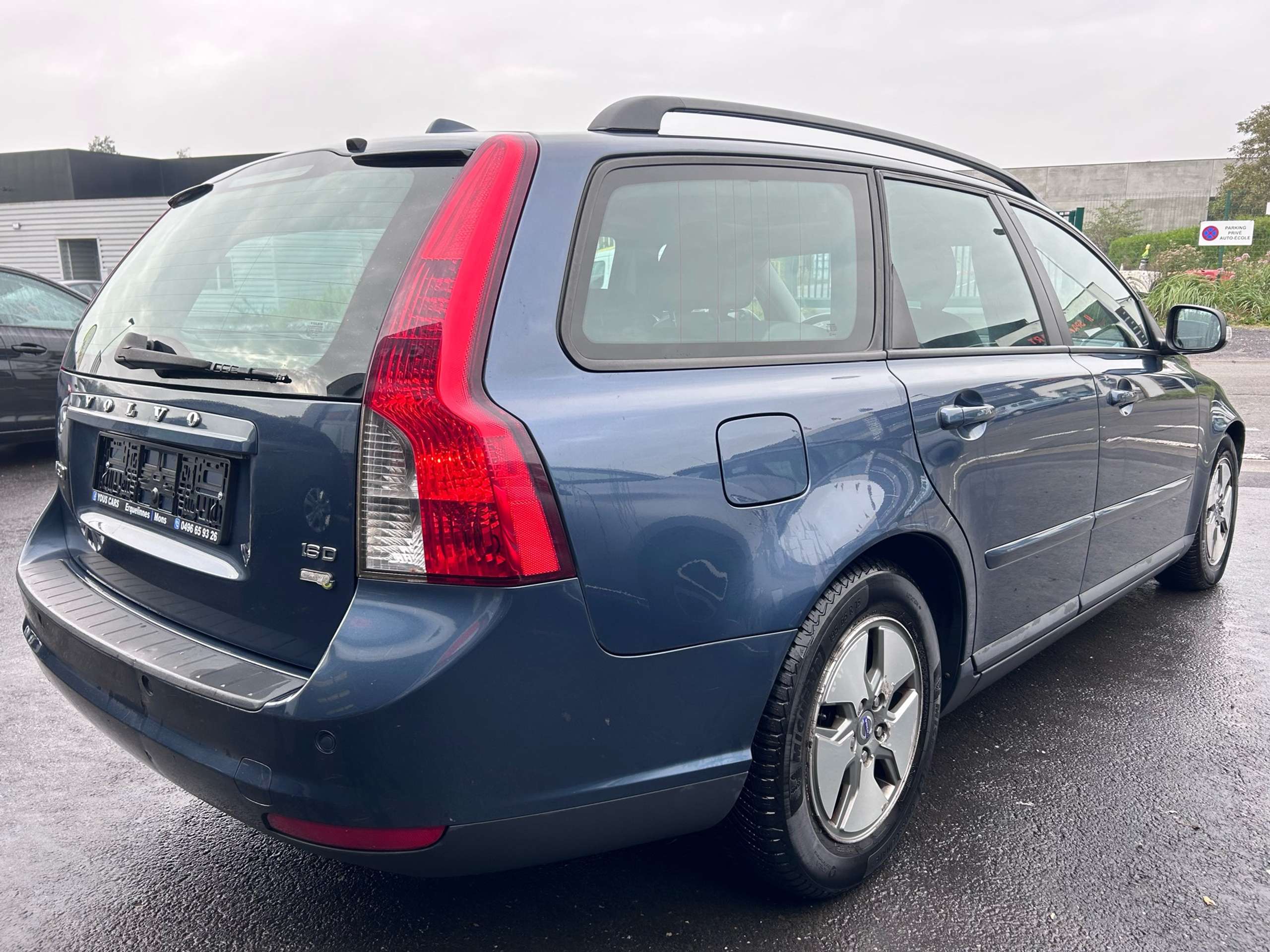 Volvo - V50