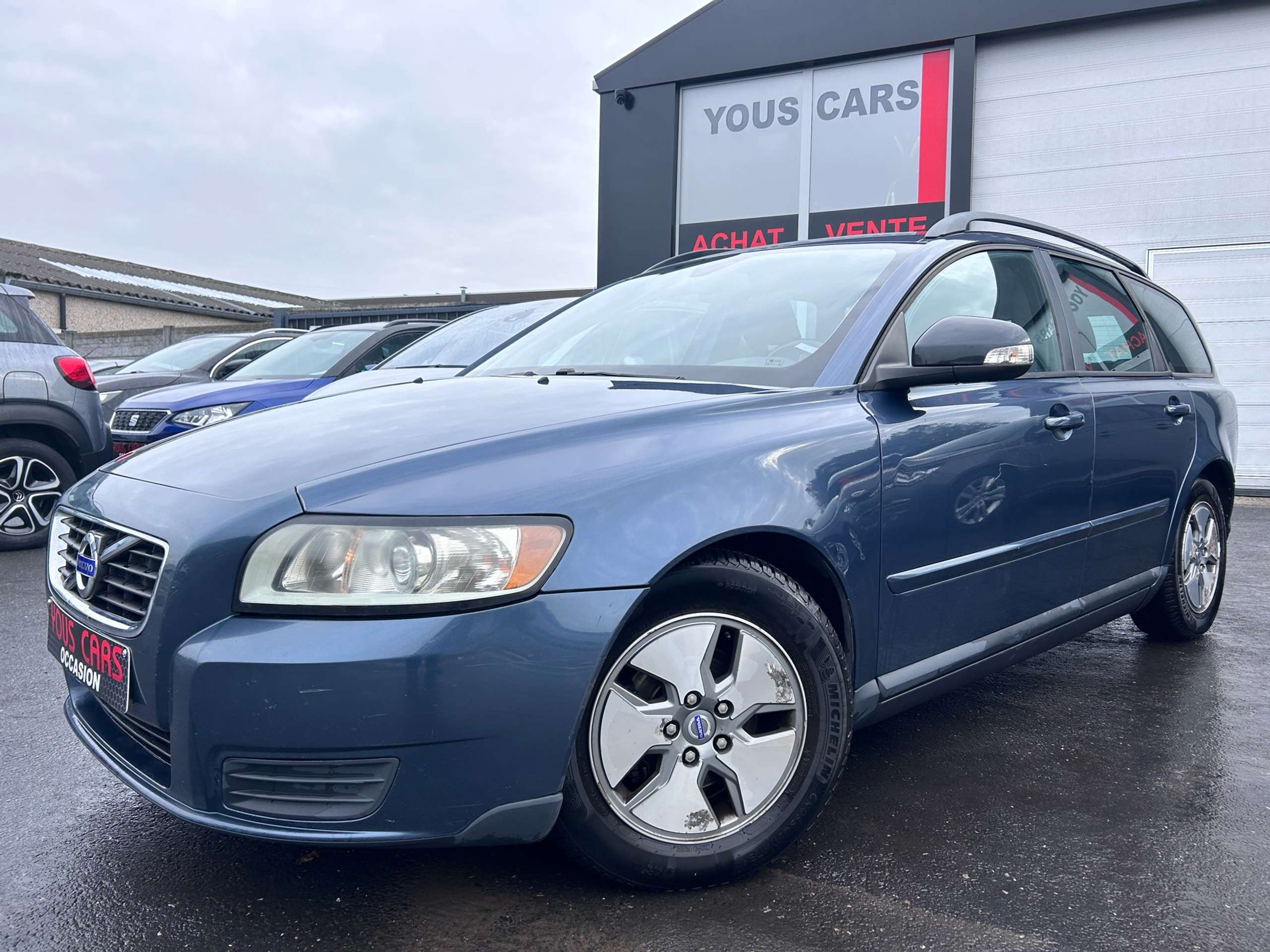 Volvo - V50