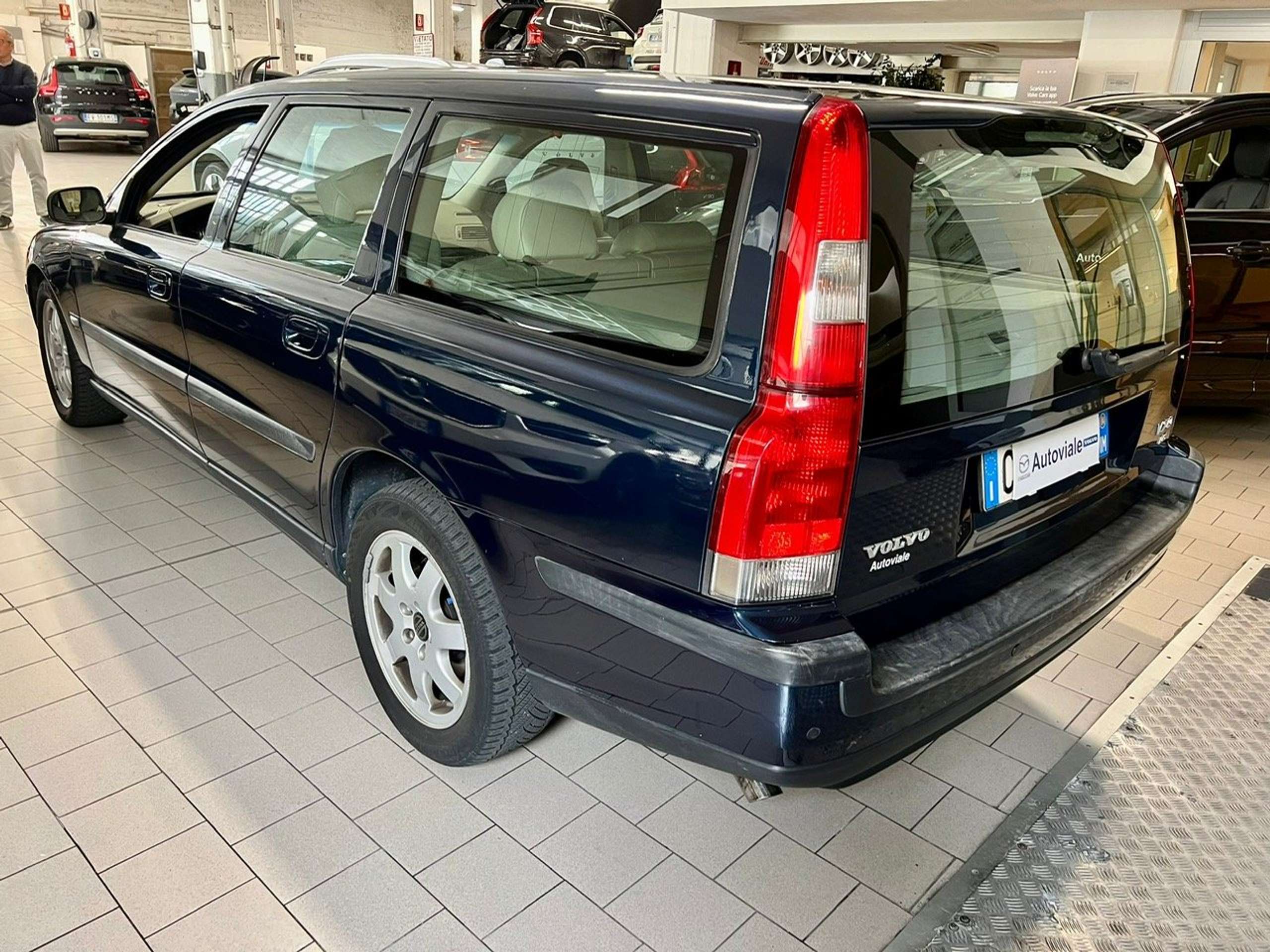 Volvo - V70