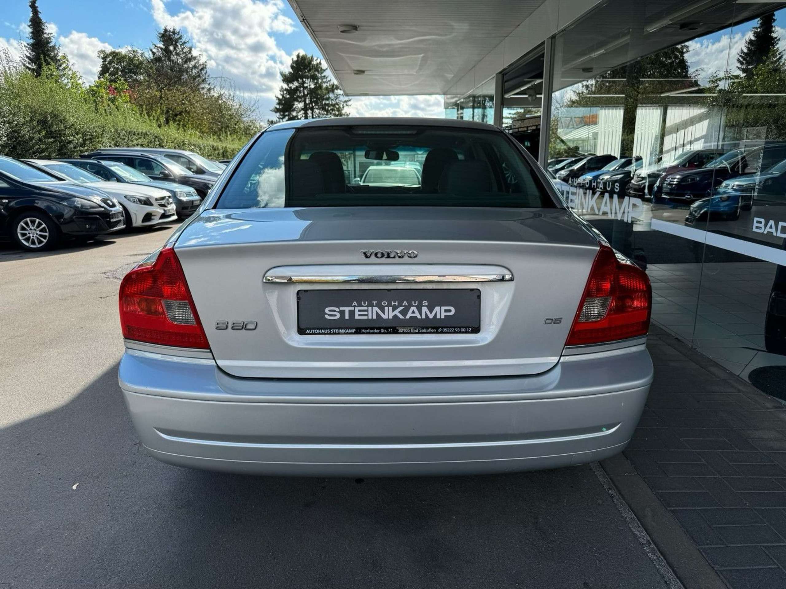 Volvo - S80