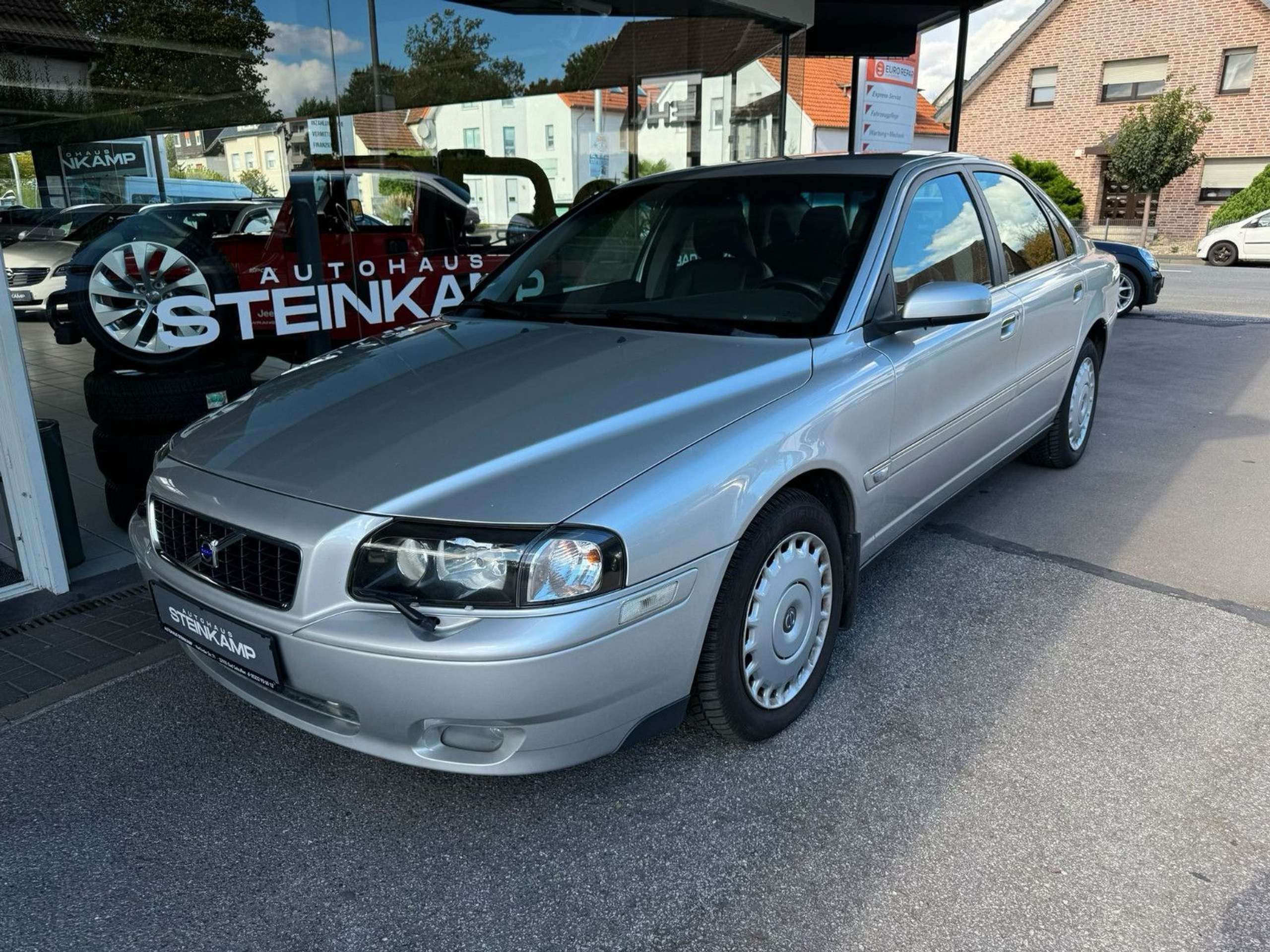 Volvo - S80