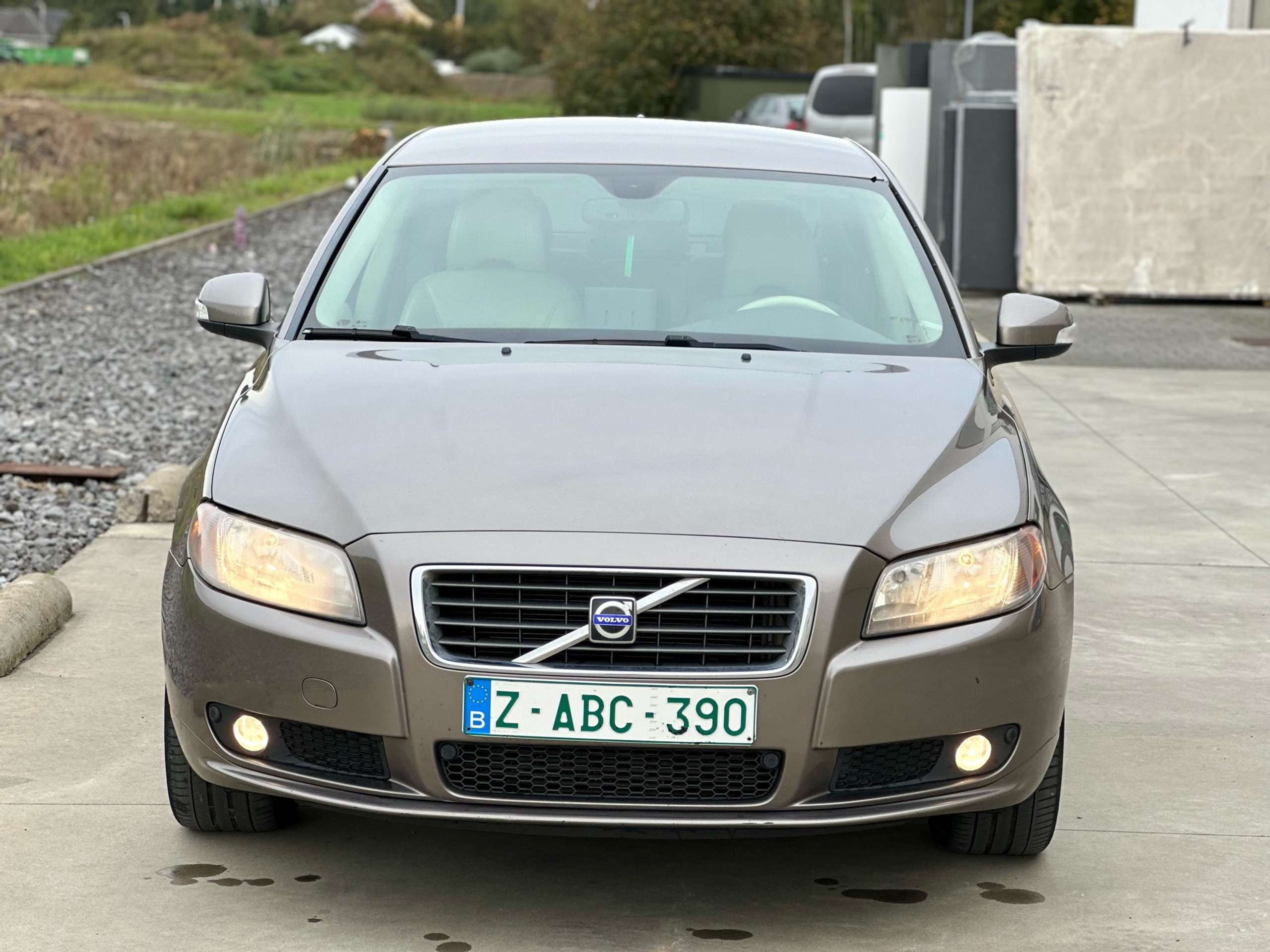 Volvo - S80