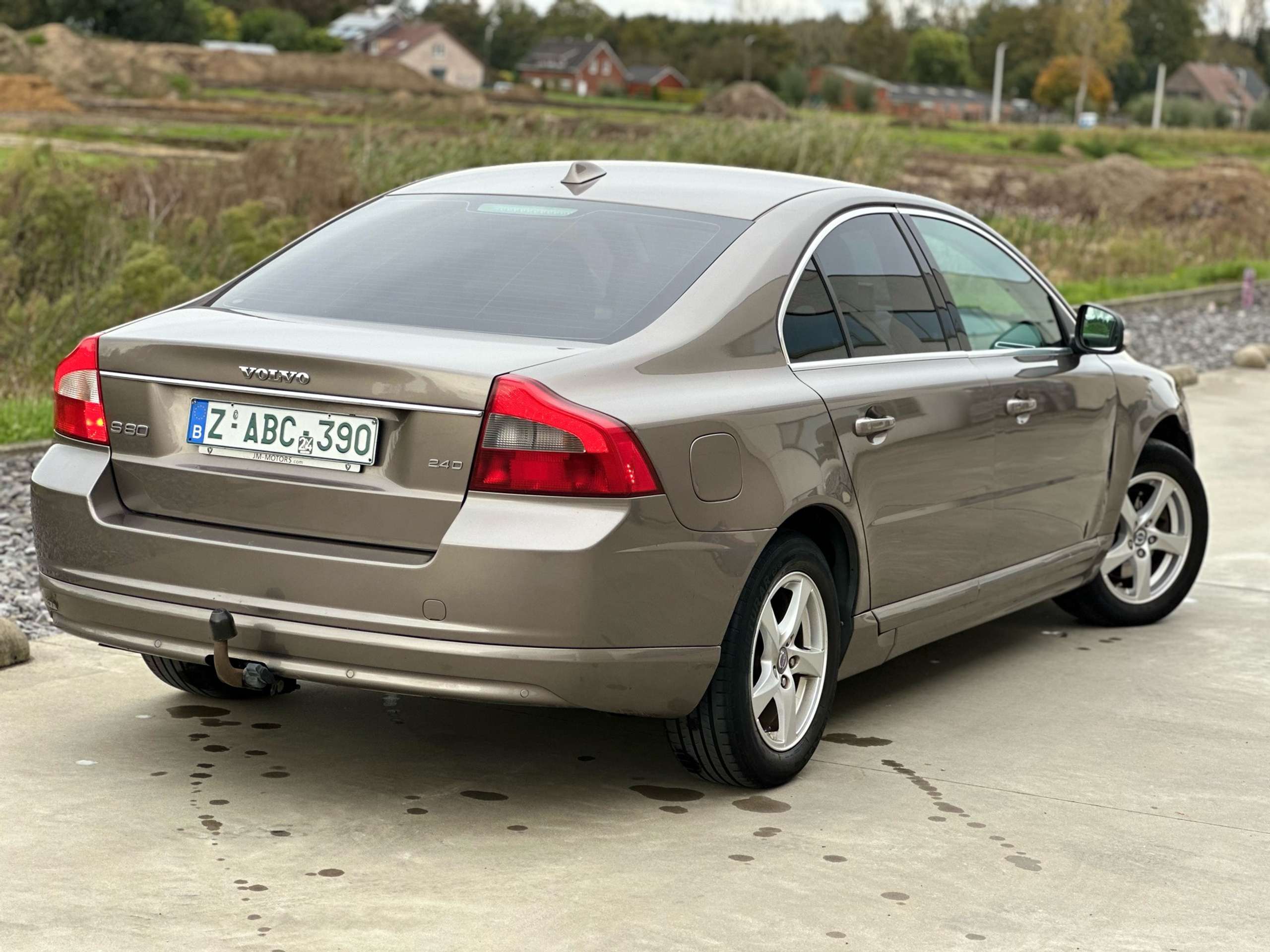 Volvo - S80